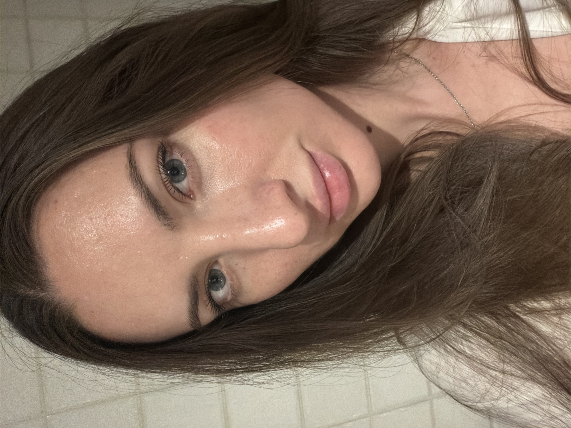 Bathroom selfies and a Persian cat in Sharm El Sheikh