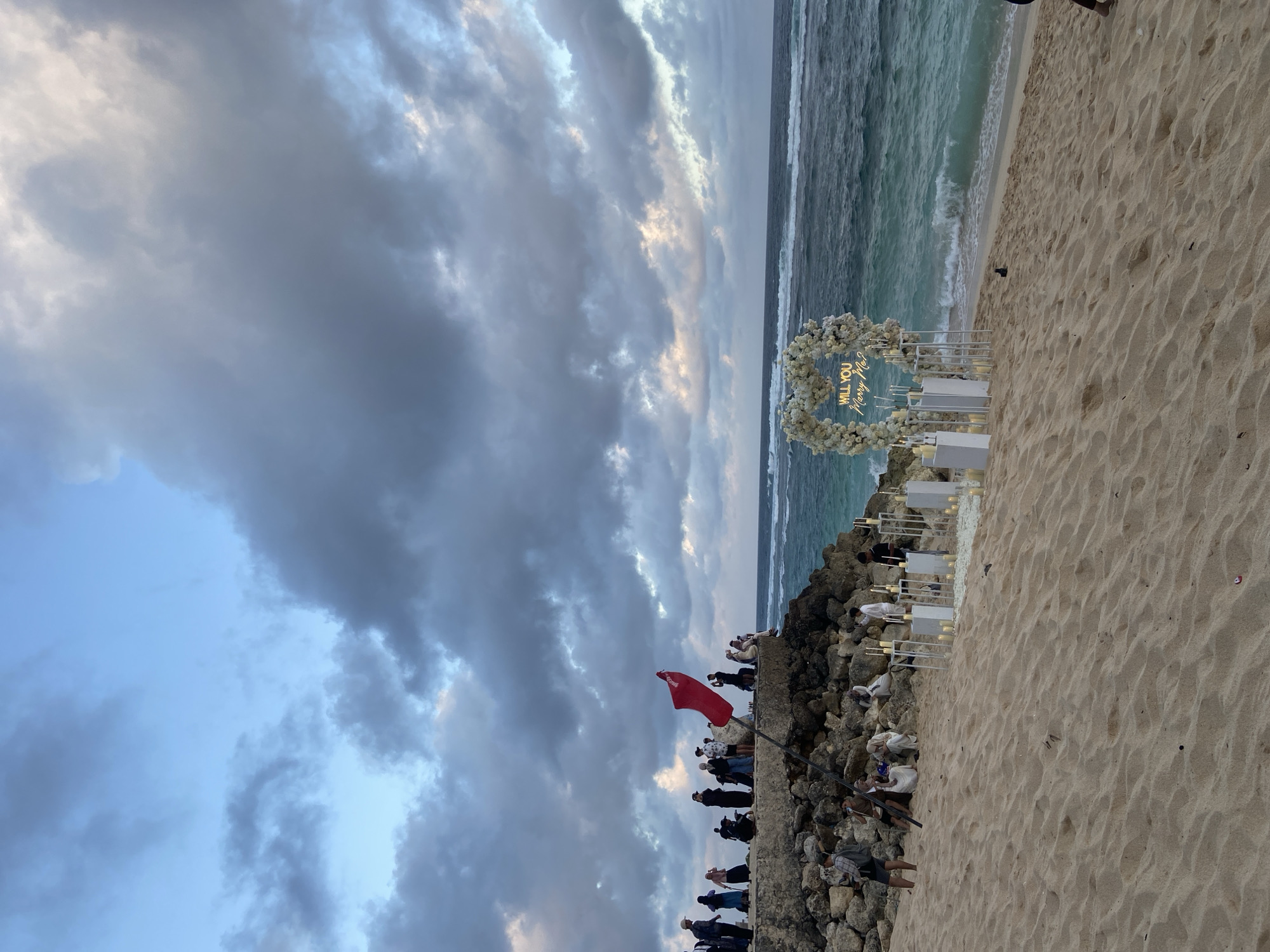 Marriage proposal setup spotted on Kuta Selatan beach