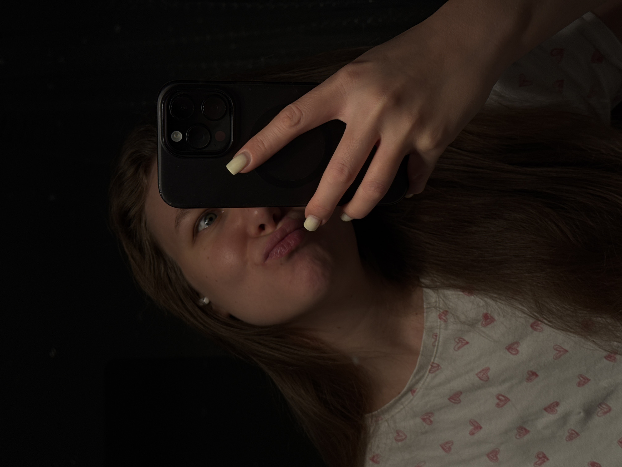 Woman documents evening with selfies in Vladimir, Russia