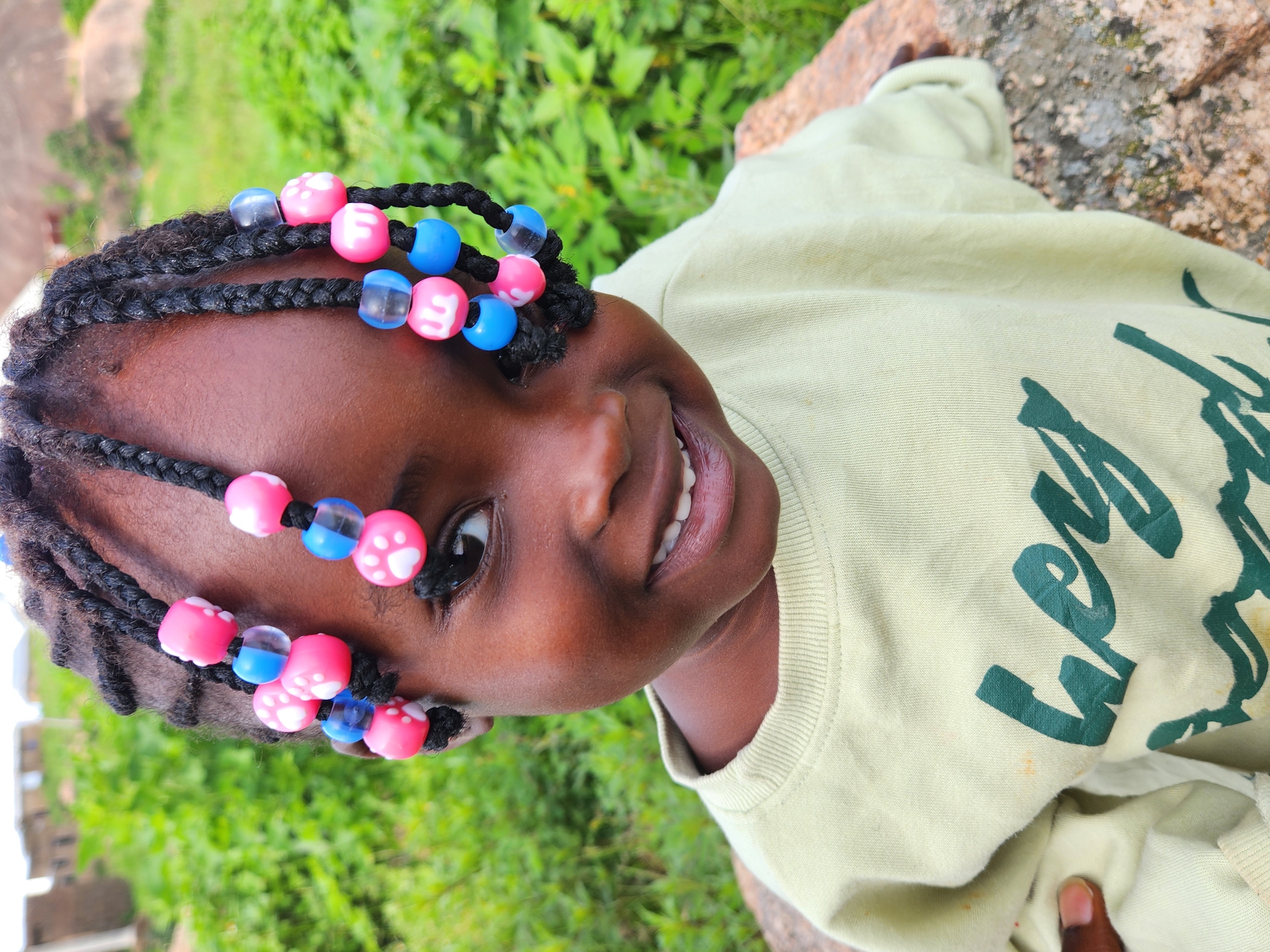 Portraits and nature moments from a morning in Jos