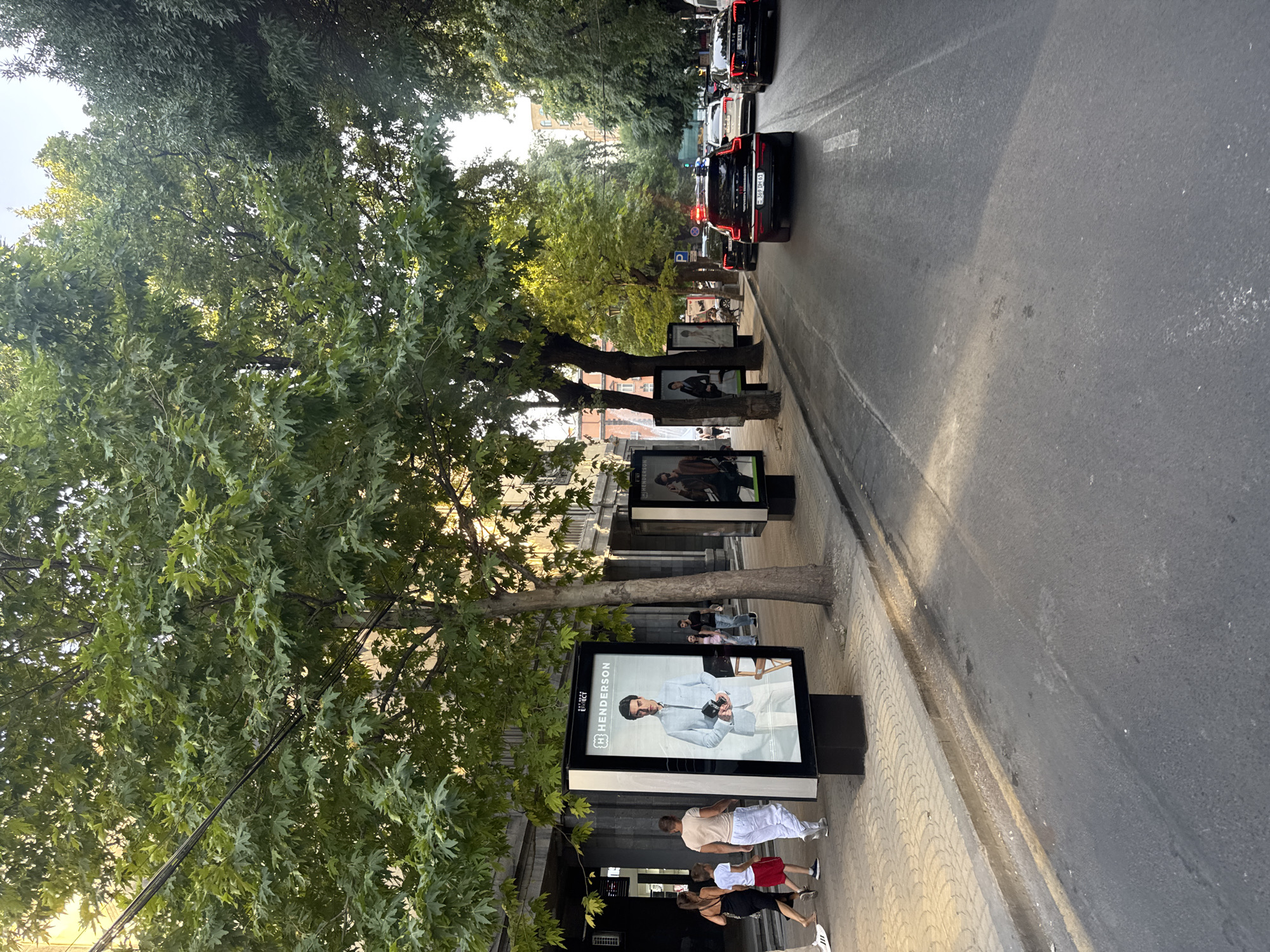 Street scenes across central Yerevan on a sunny afternoon