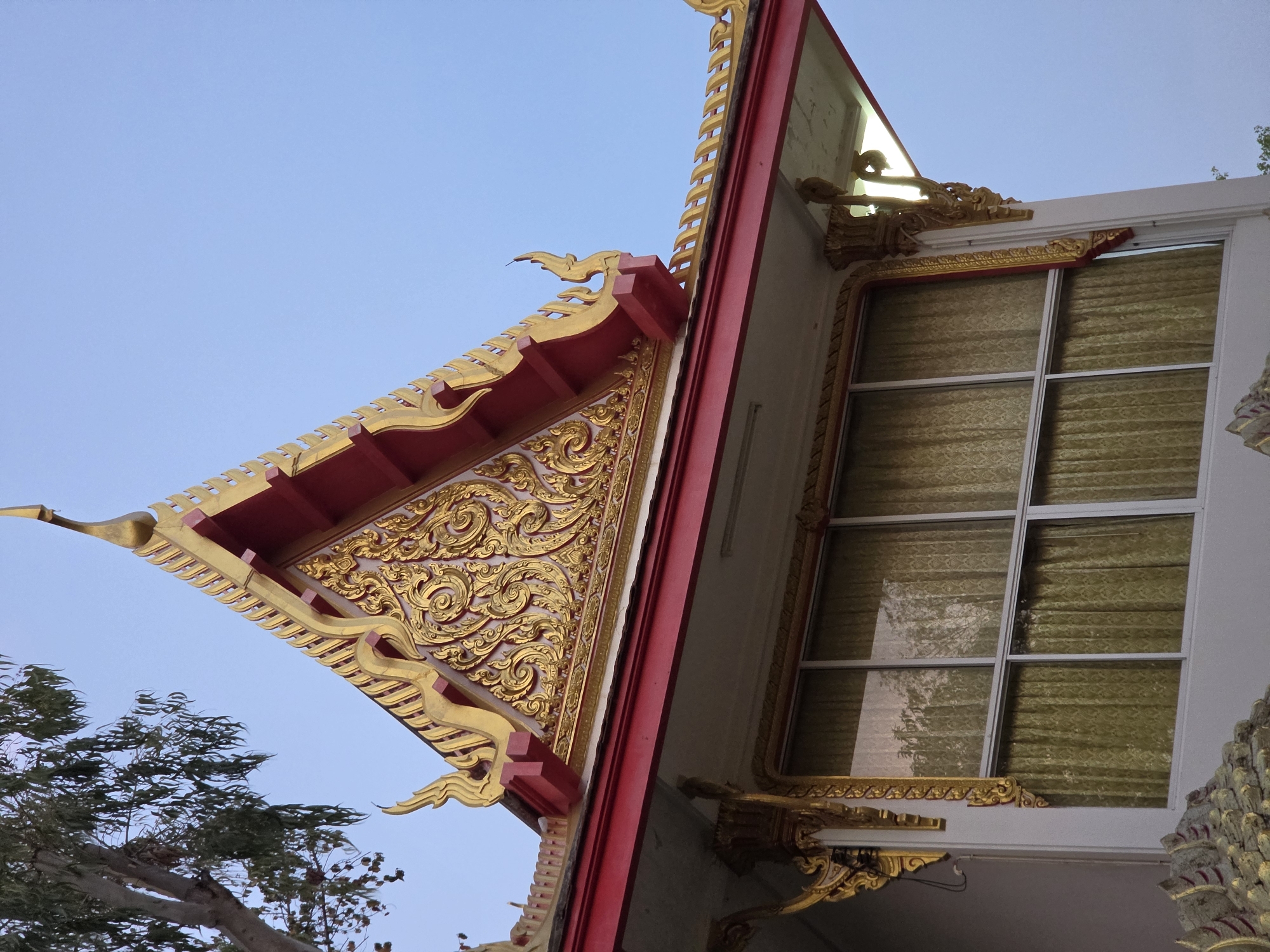 Tourist documents Buddhist temples and statues across Pattaya