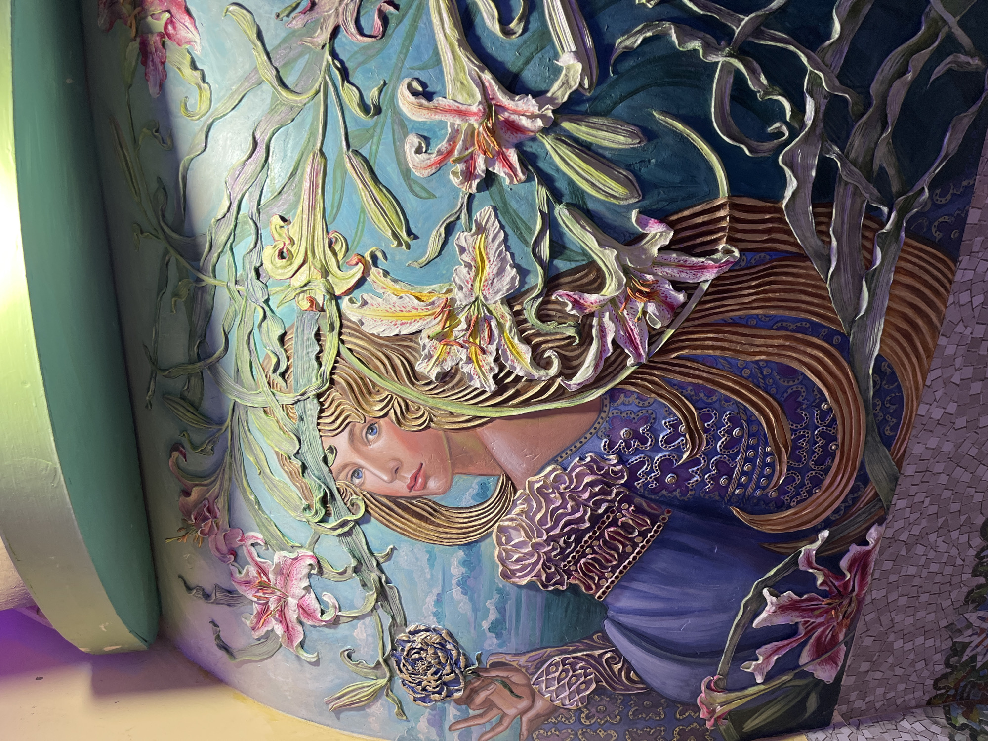 Artistic wall displays in Kazan interiors