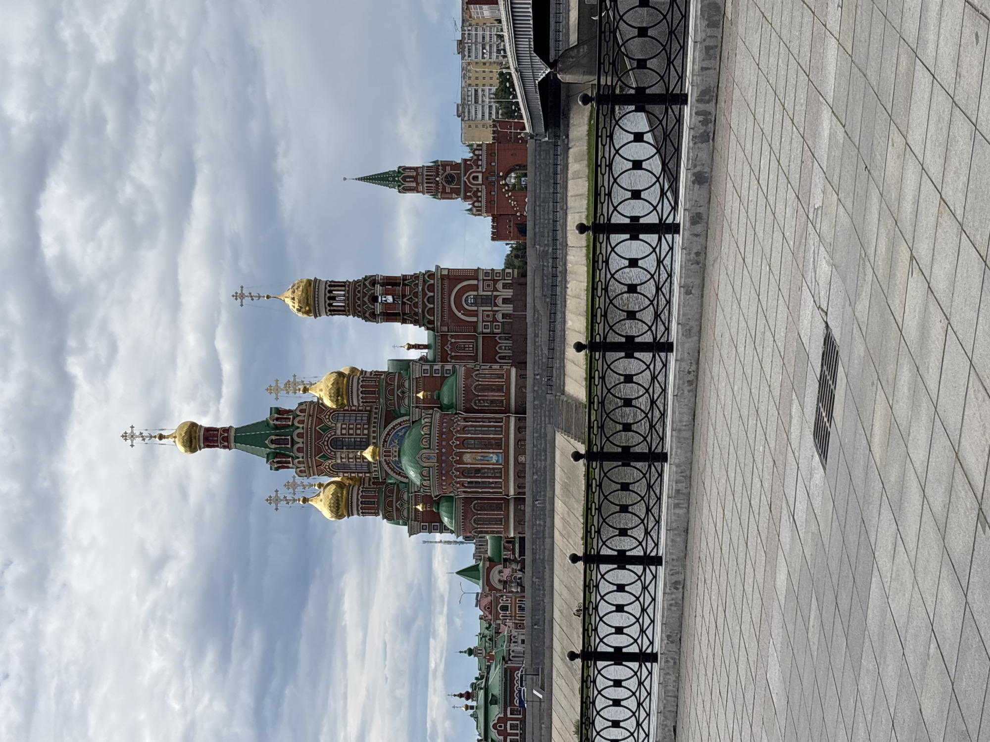 Wandering Yoshkar-Ola: history exhibits, architecture, and riverside views