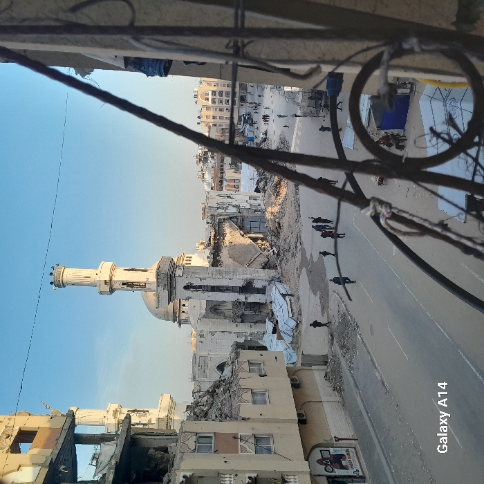 Witnesses document widespread structural damage across Khan Yunis urban areas