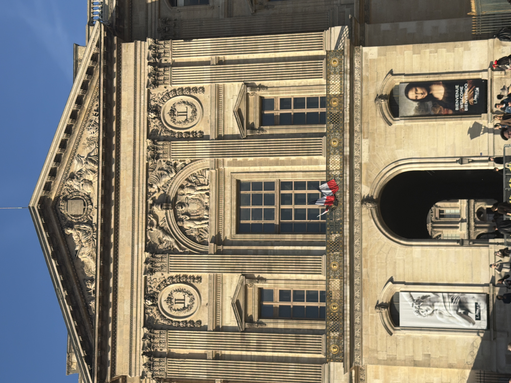 Witness captures Paris architecture views near Louvre area