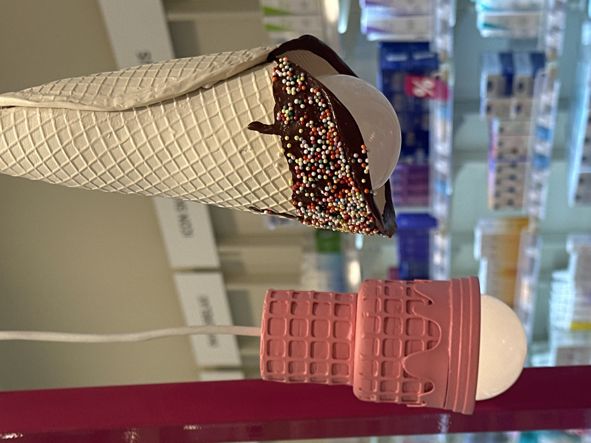Novelty ice cream cone lamps spotted in Stavropol shop