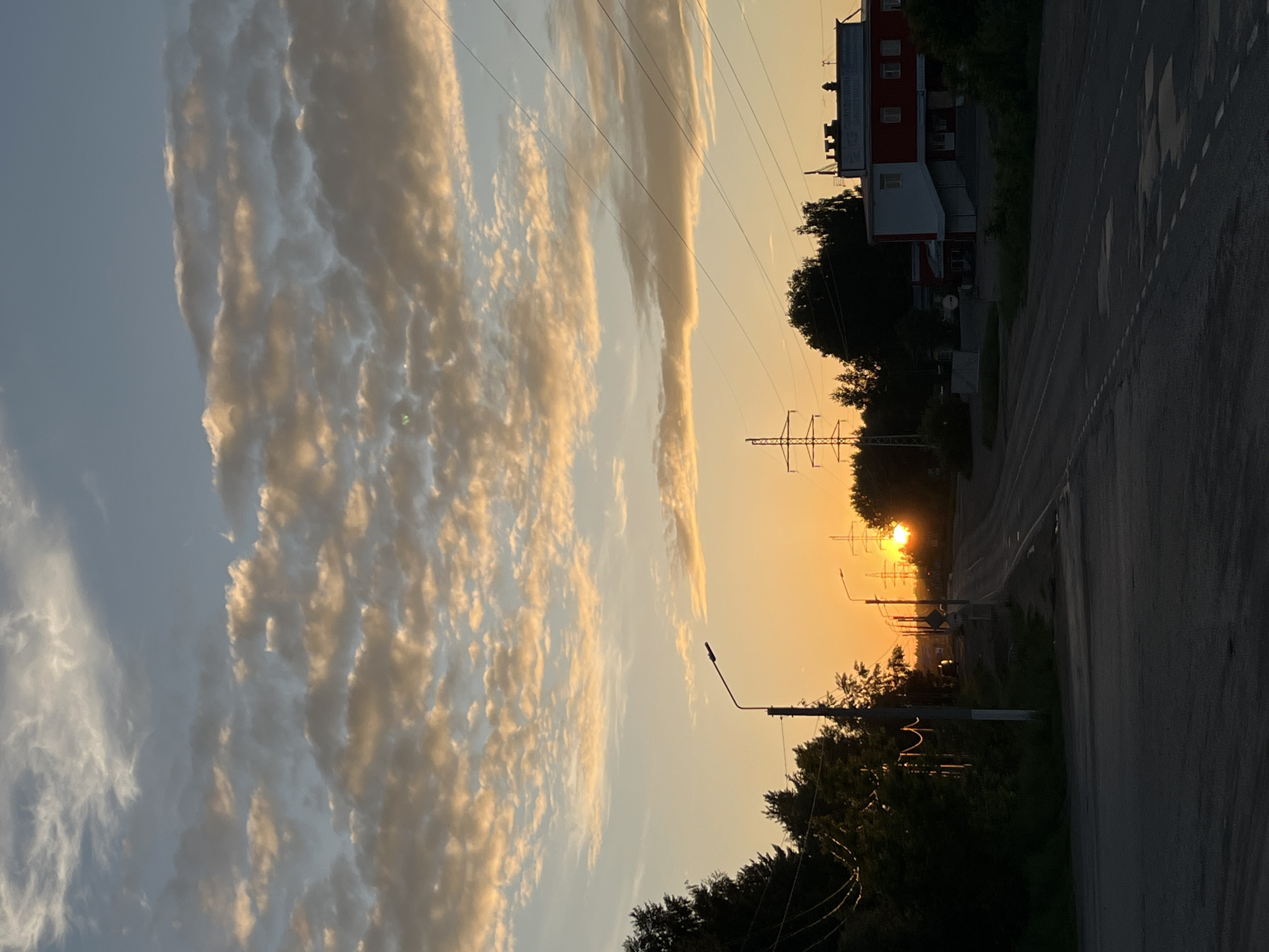 Golden hour moments captured across Chaikovsky, Russia in 37 minutes