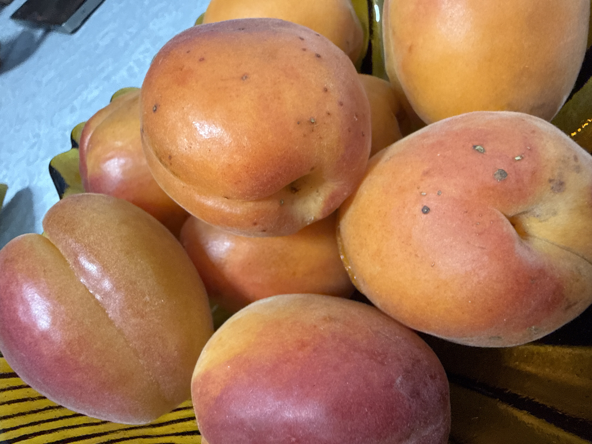 Apricots and nighttime streets in Sancaktepe