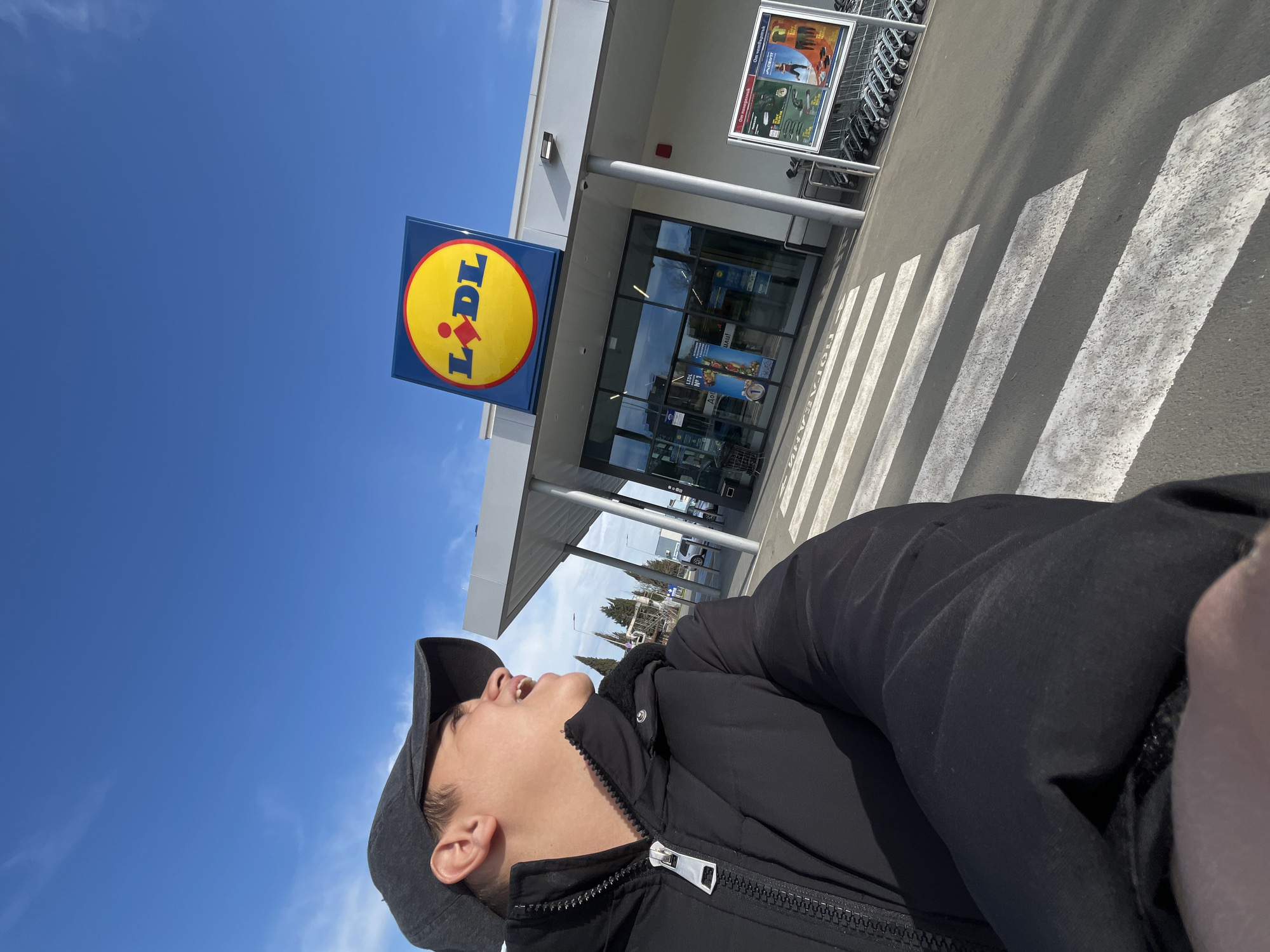 Morning shopping trip captured outside Lidl in Karnobat, Bulgaria