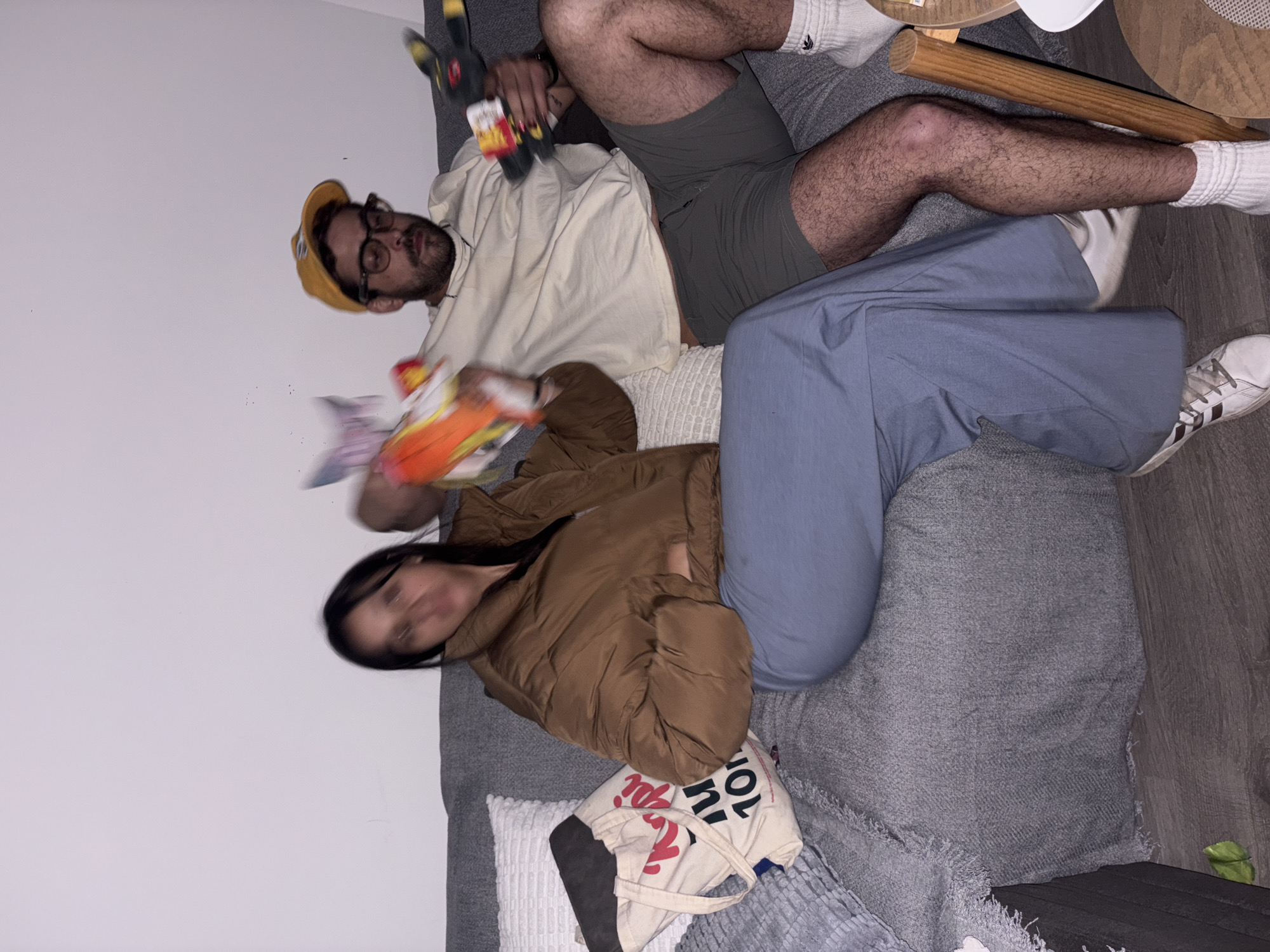 Morning domestic moments captured across Mexico City locations