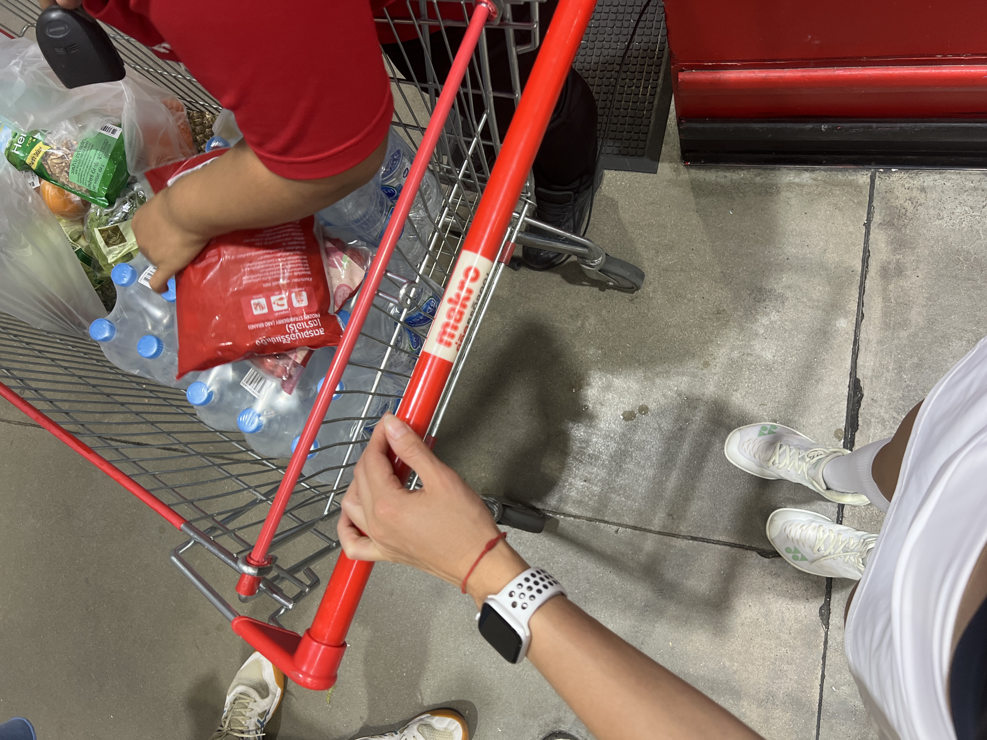 Indoor scenes: Makro store visit and badminton equipment spotted