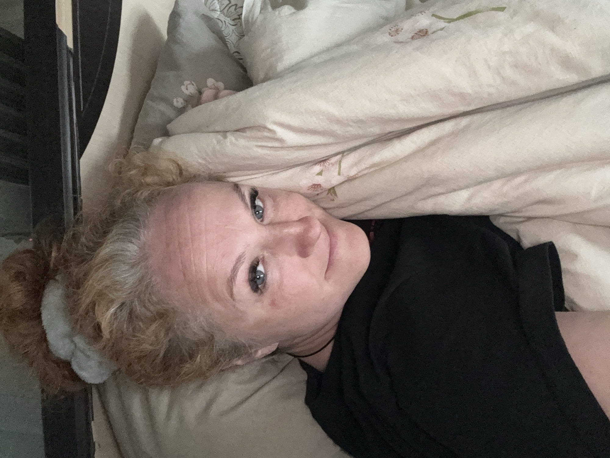 Woman's morning routine captured in Chaikovsky, Russia