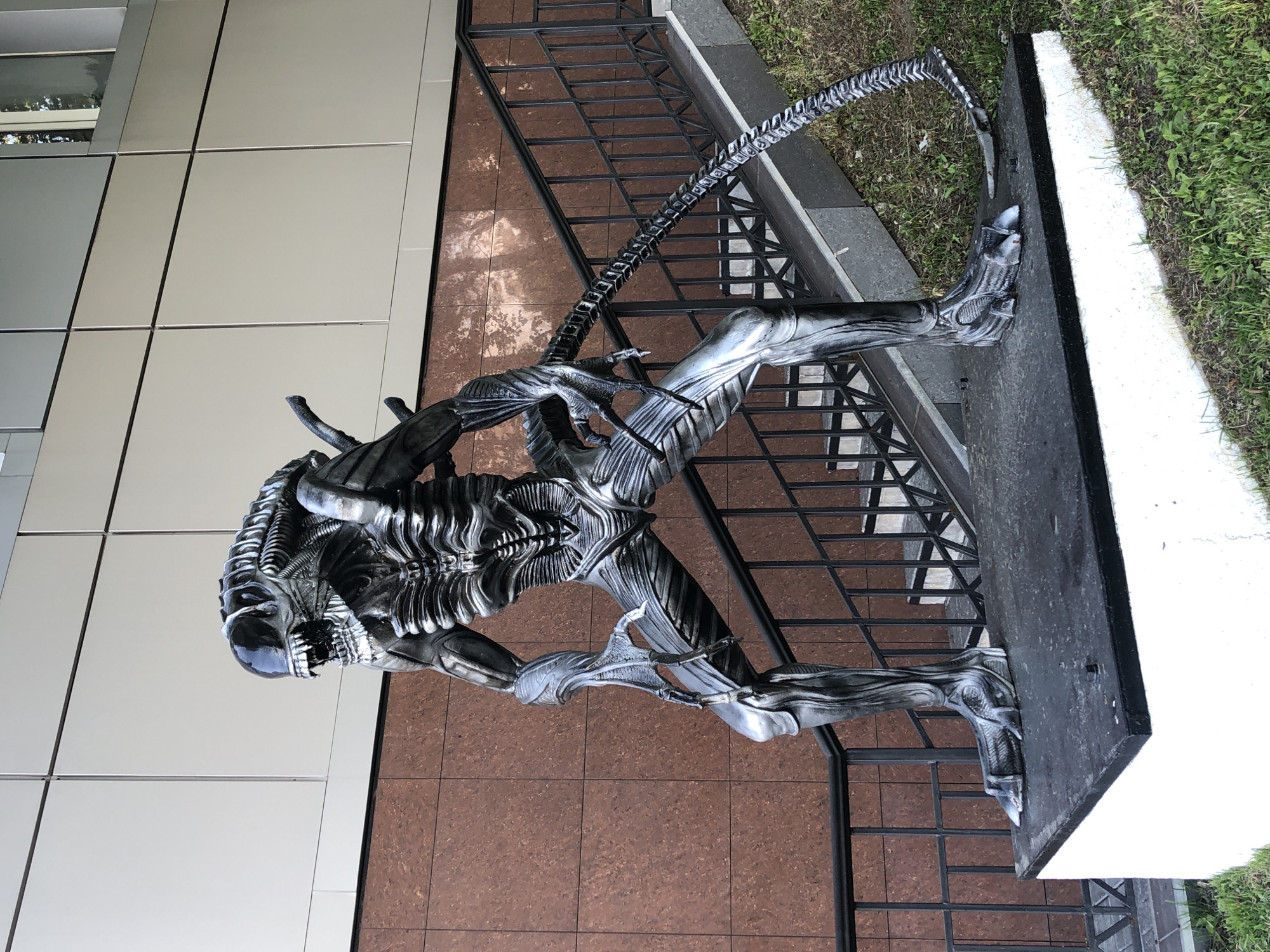 Alien, Predator, and galleon sculptures spotted in Petropavlovsk-Kamchatsky
