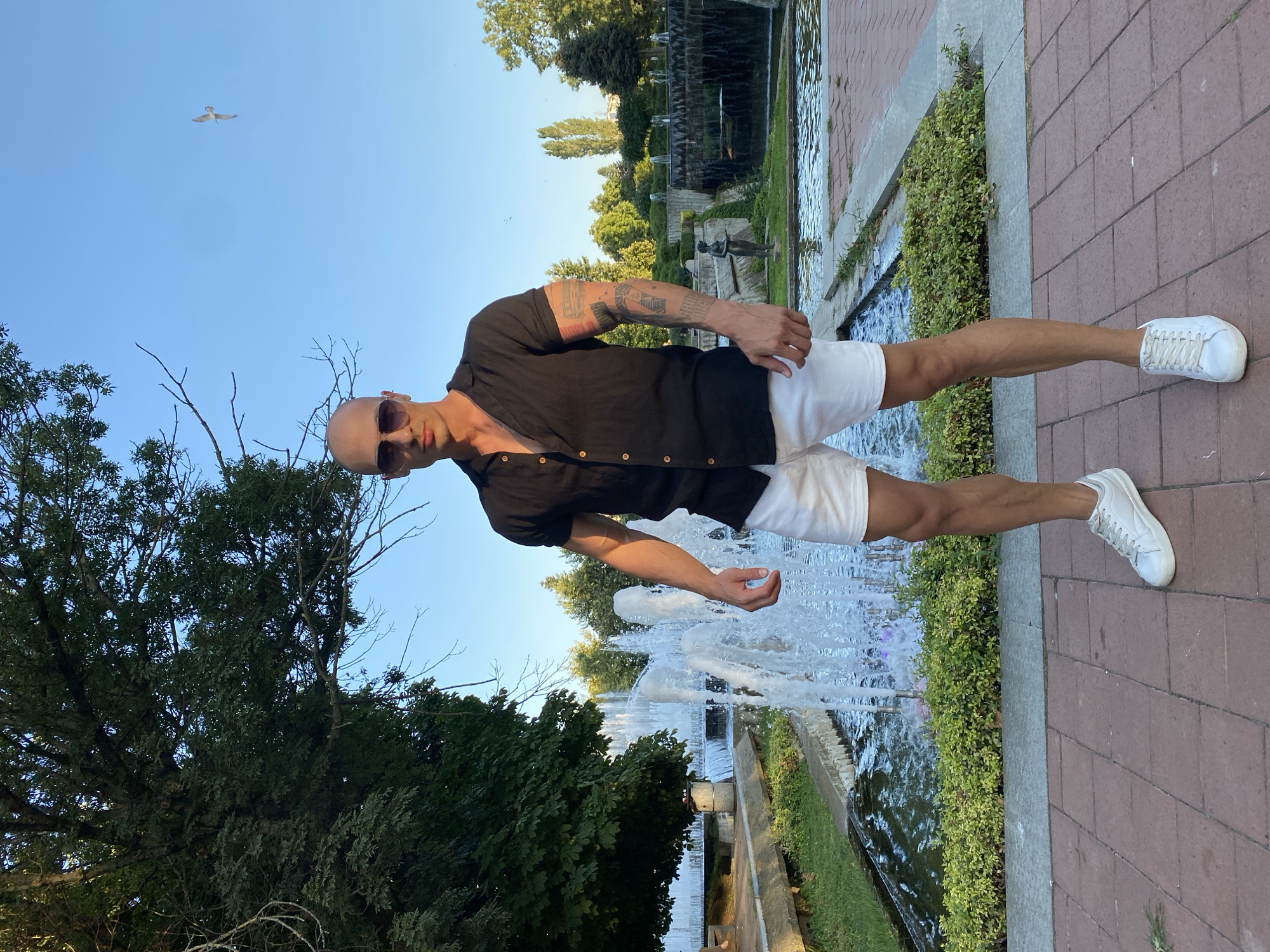 Afternoon at the fountain in Pleven's city park