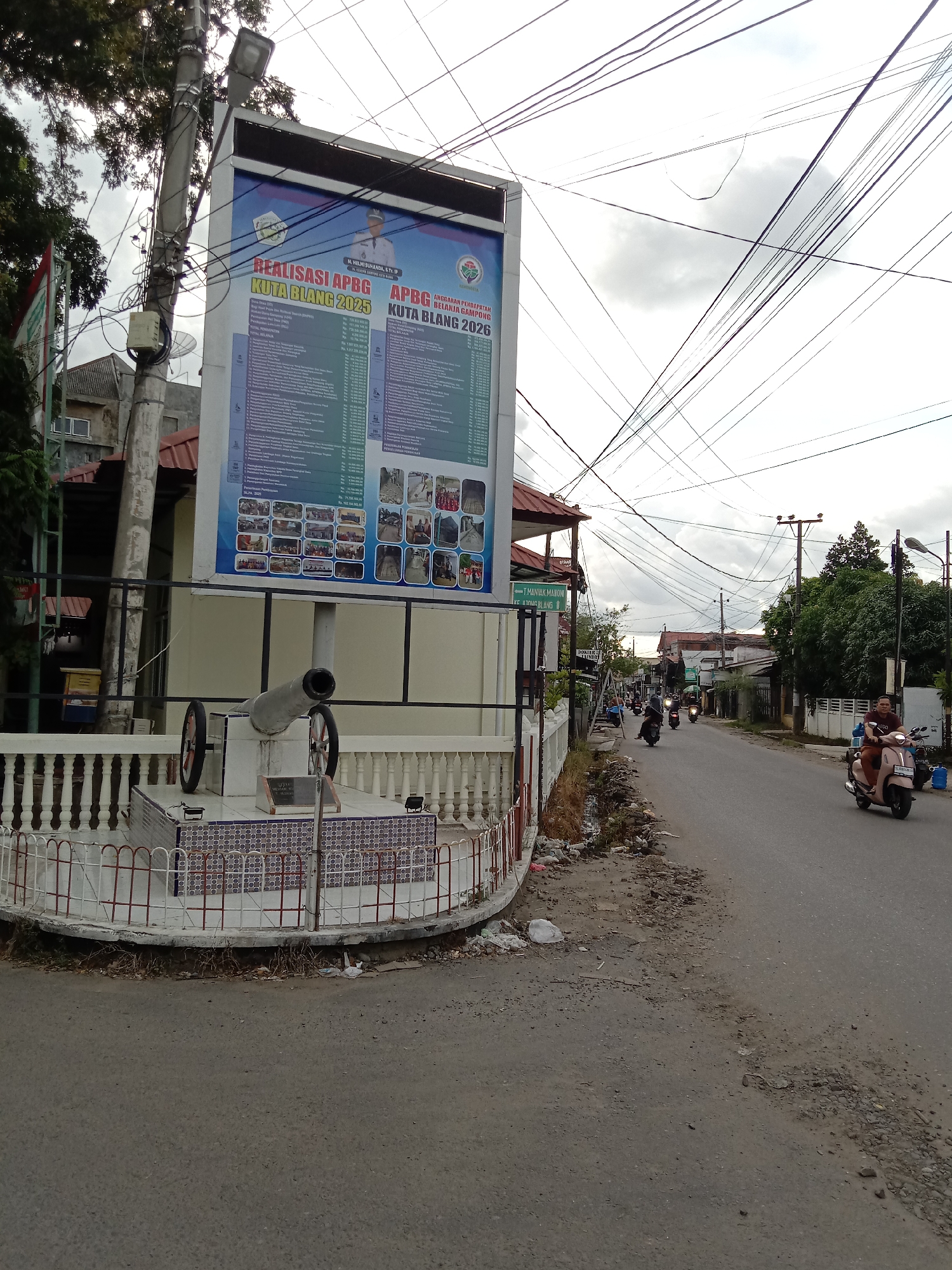 Street scenes and monuments documented in Lhokseumawe, Indonesia