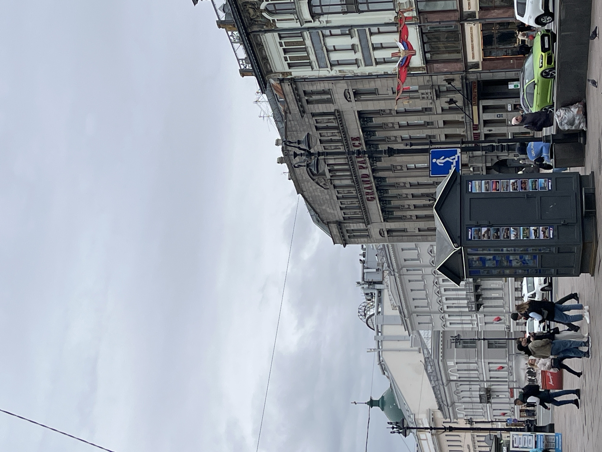 Overcast day street scenes documented in Russian city