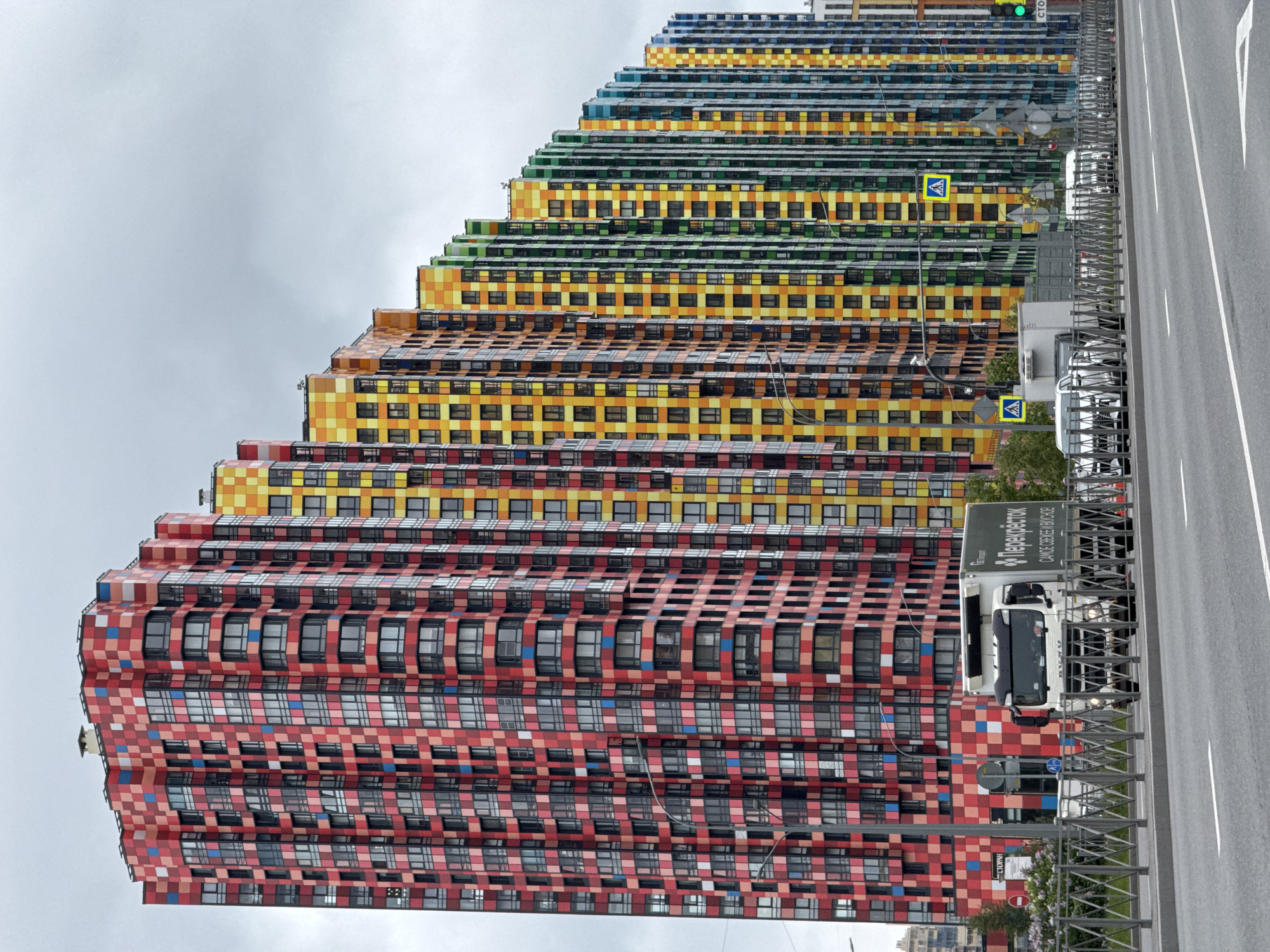 Construction activity documented in Saint Petersburg residential area
