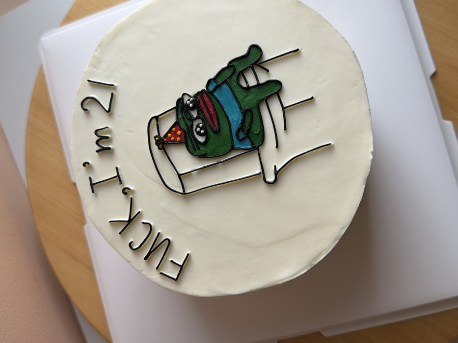Tel-Aviv residents document cake and dog in domestic scenes