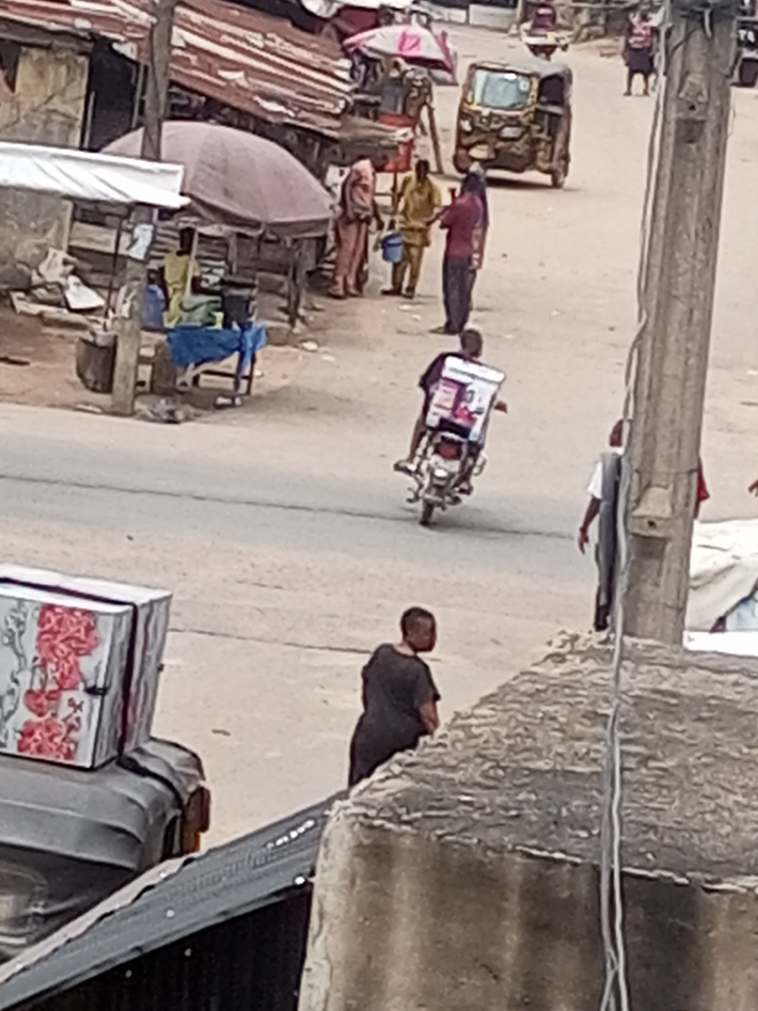 Daily street life documented in Onitsha, Nigeria