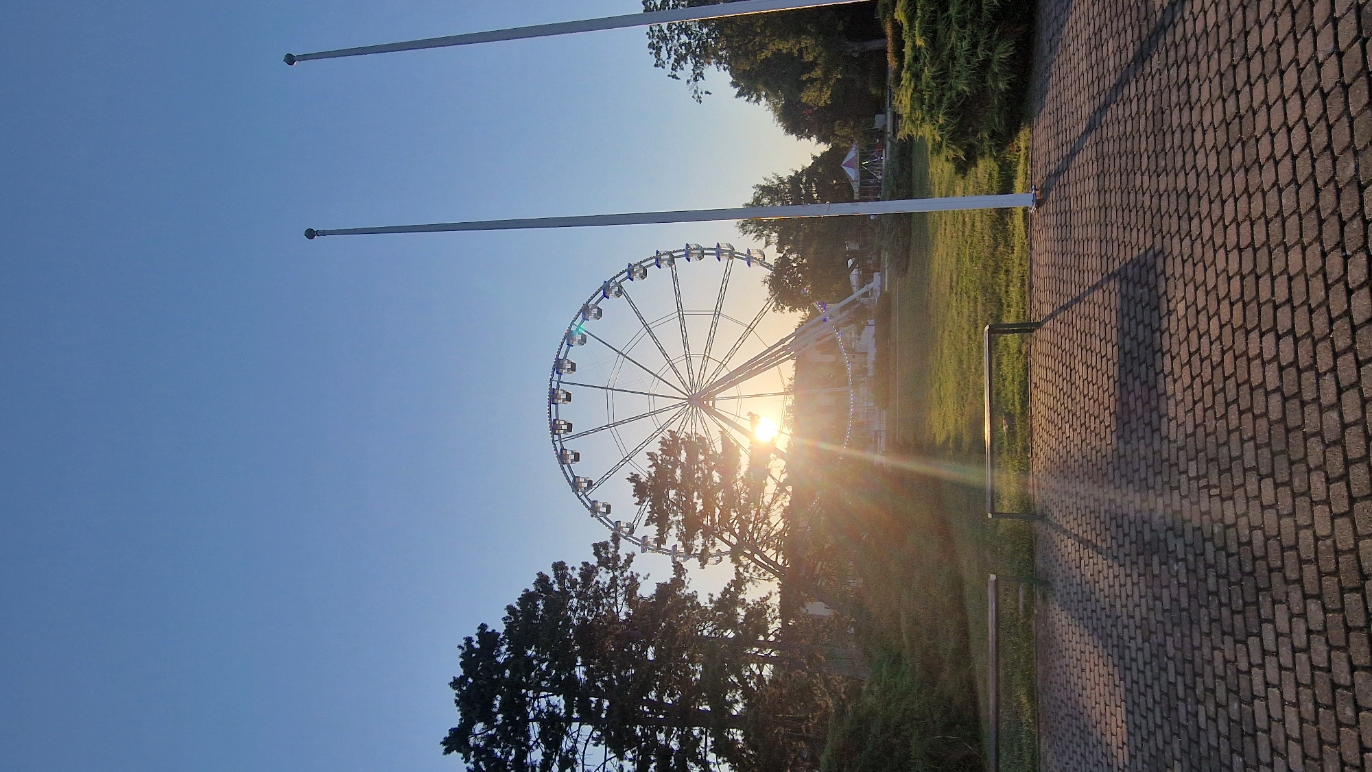 Sunset stroll through Keszthely's lakeside park and gardens