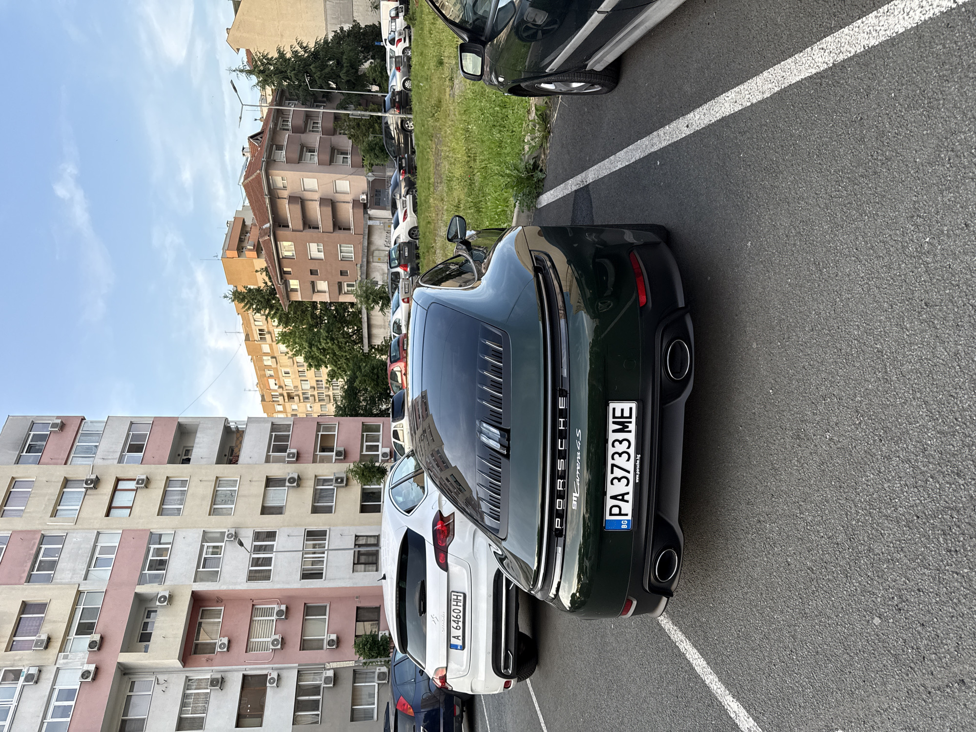 Green Porsche 911 spotted parked in Burgas, Bulgaria
