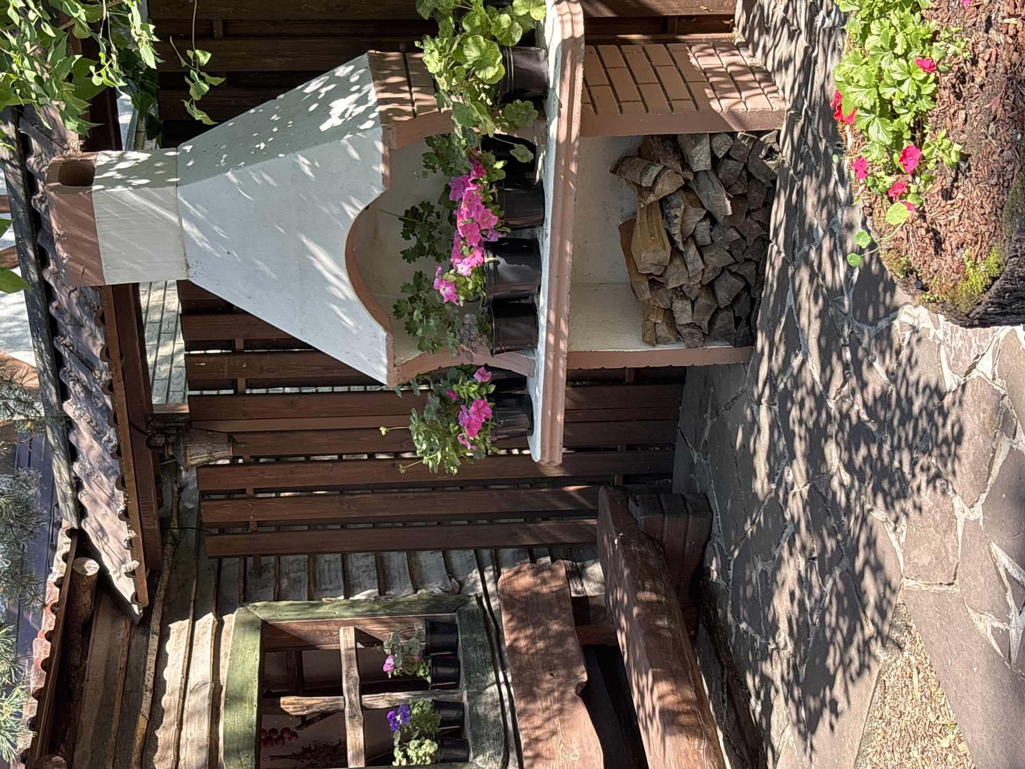 Rustic themed park installations documented in Abakan, Russia