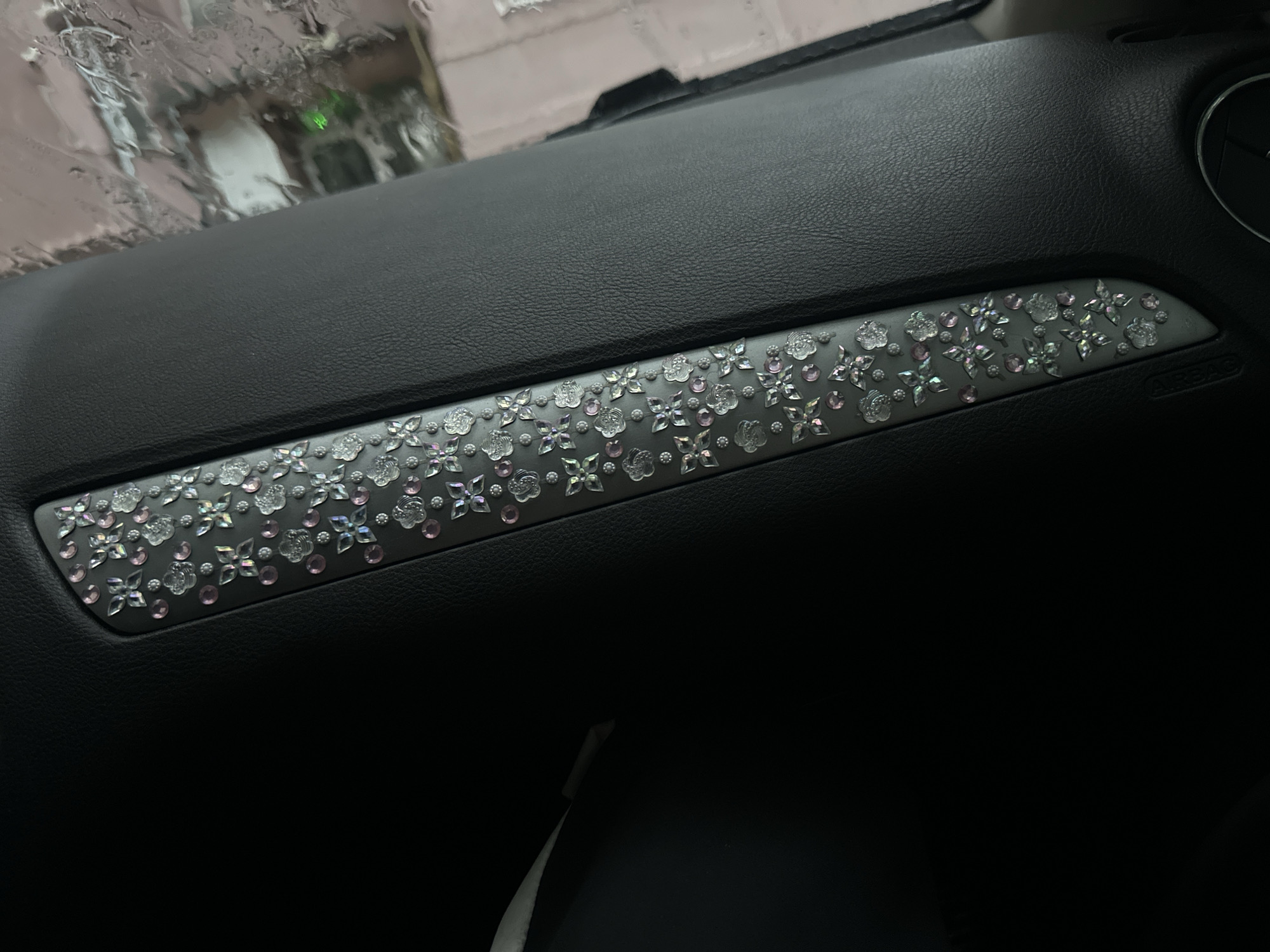 Couple shares rainy afternoon in car in Isperih, Bulgaria