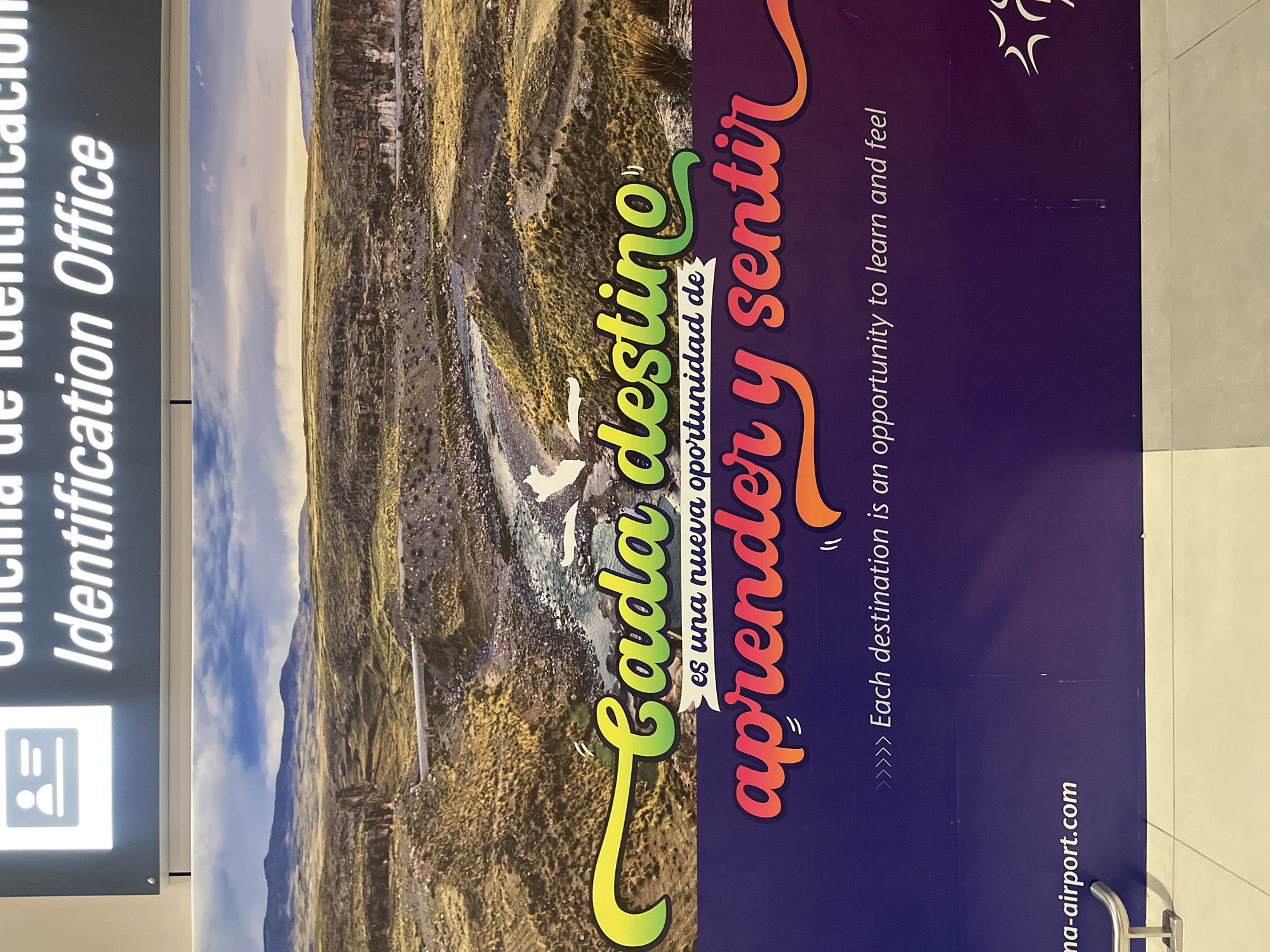 Airport activity documented at Jorge Chávez International, Callao