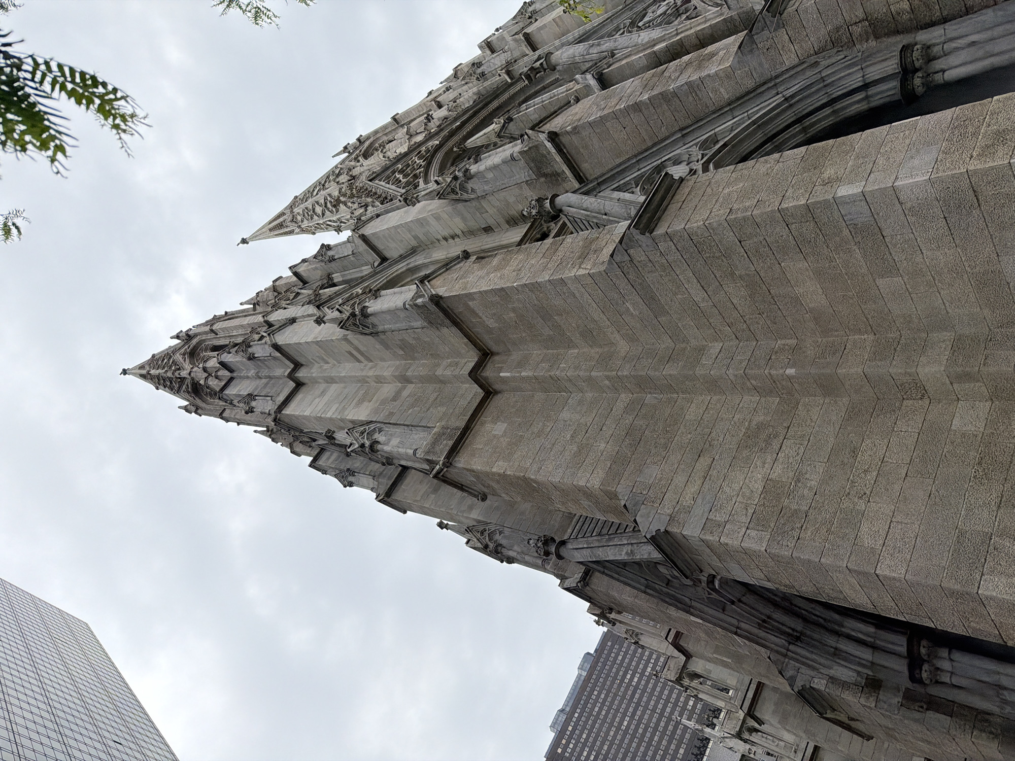 Manhattan street walk captures cathedral, art displays, religious procession