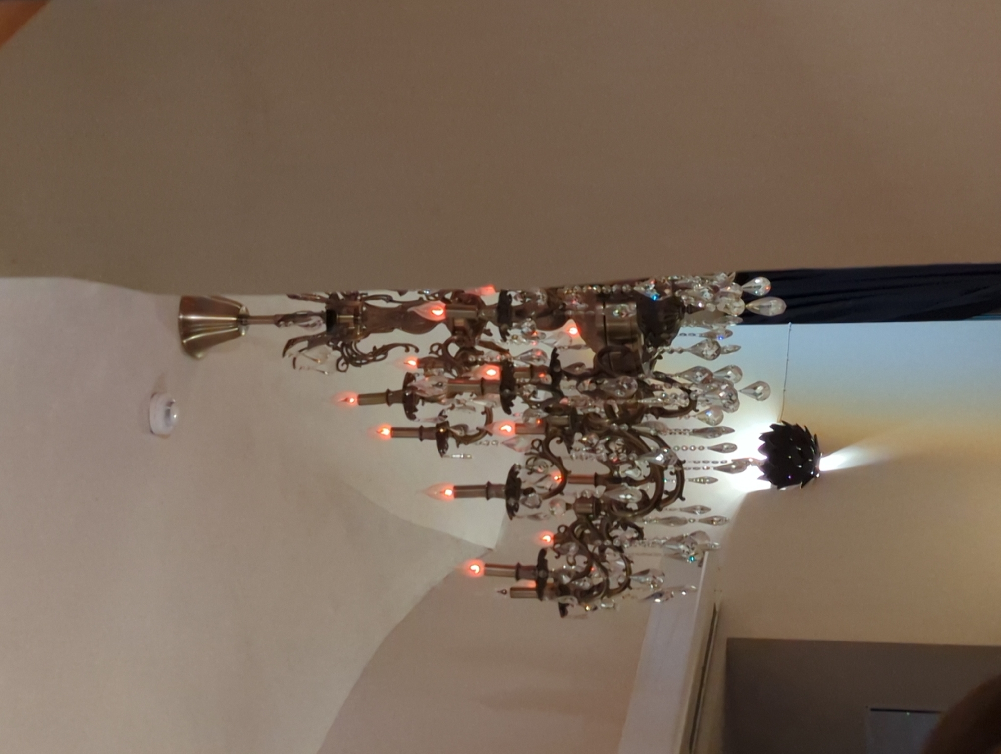 Drinks and décor inside a Kazan café
