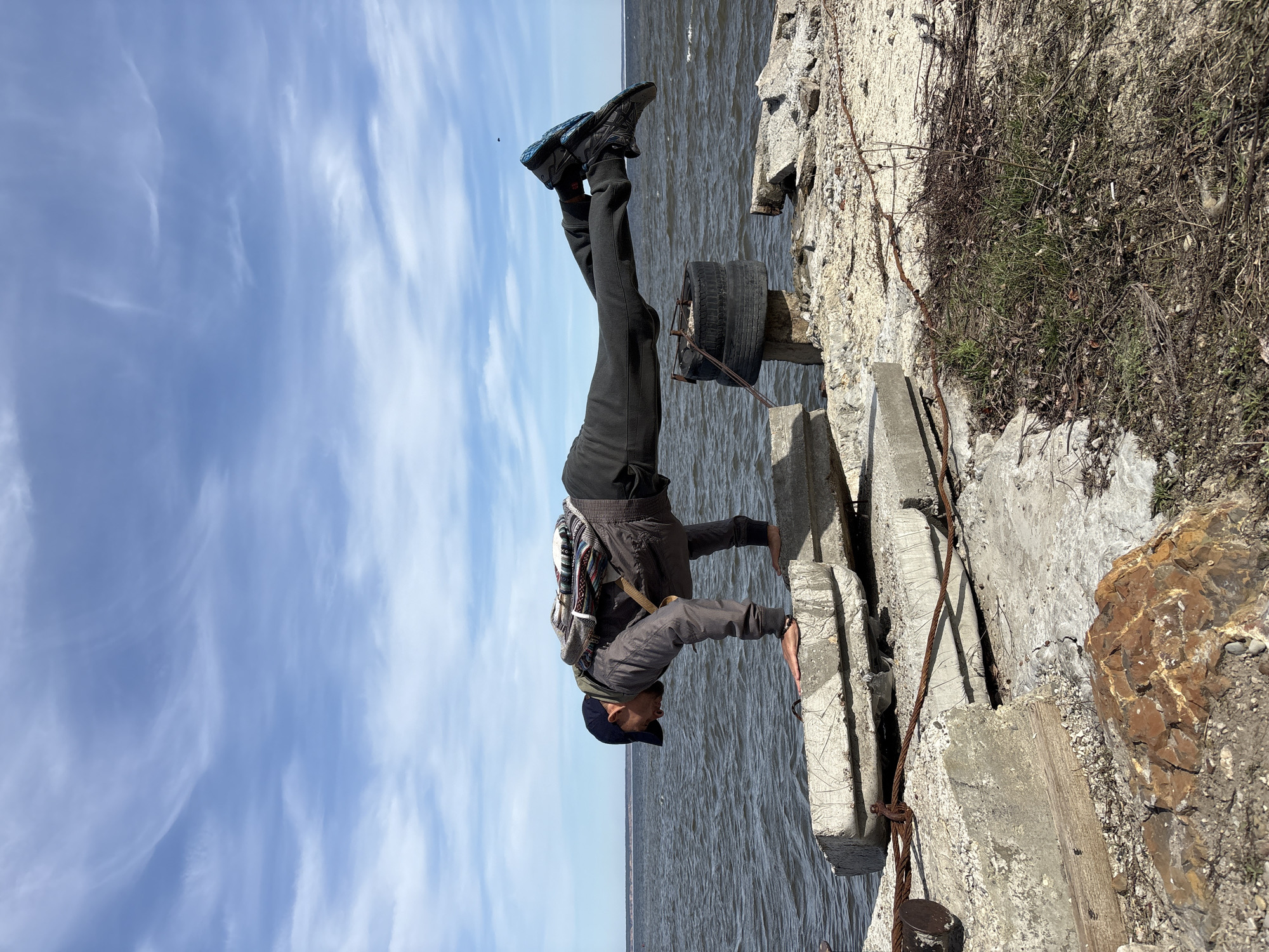 Waterfront Recreation and Urban Life Documented in Ulyanovsk