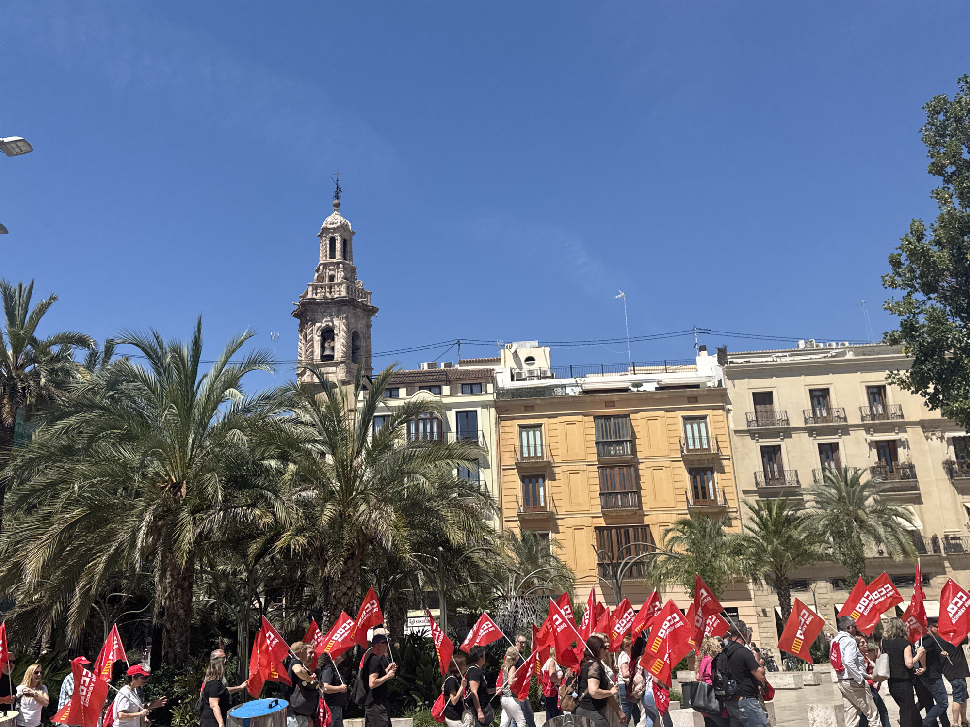 Red flag demonstration marches through central València, Spain