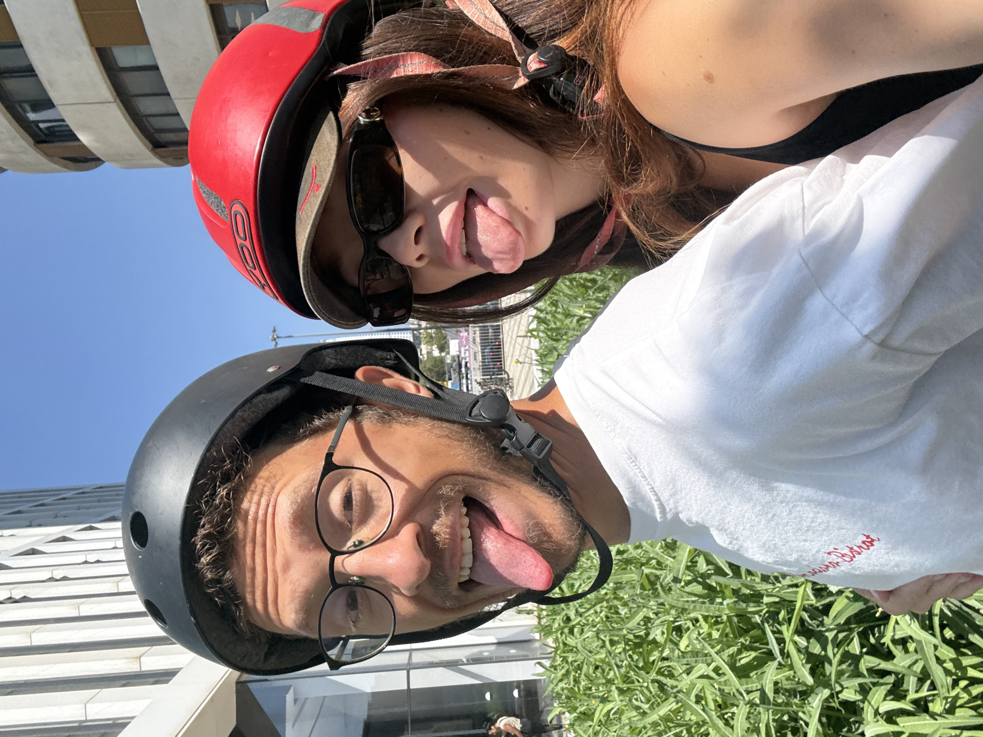 Morning moments: selfies and breakfast in Tel Aviv area