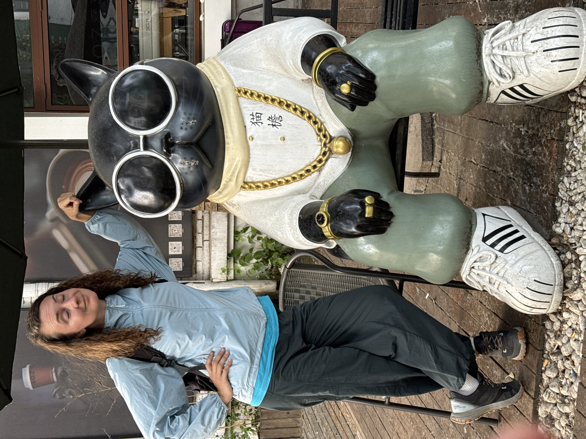 Eclectic statue collection spotted in Beijing's Chaoyang District