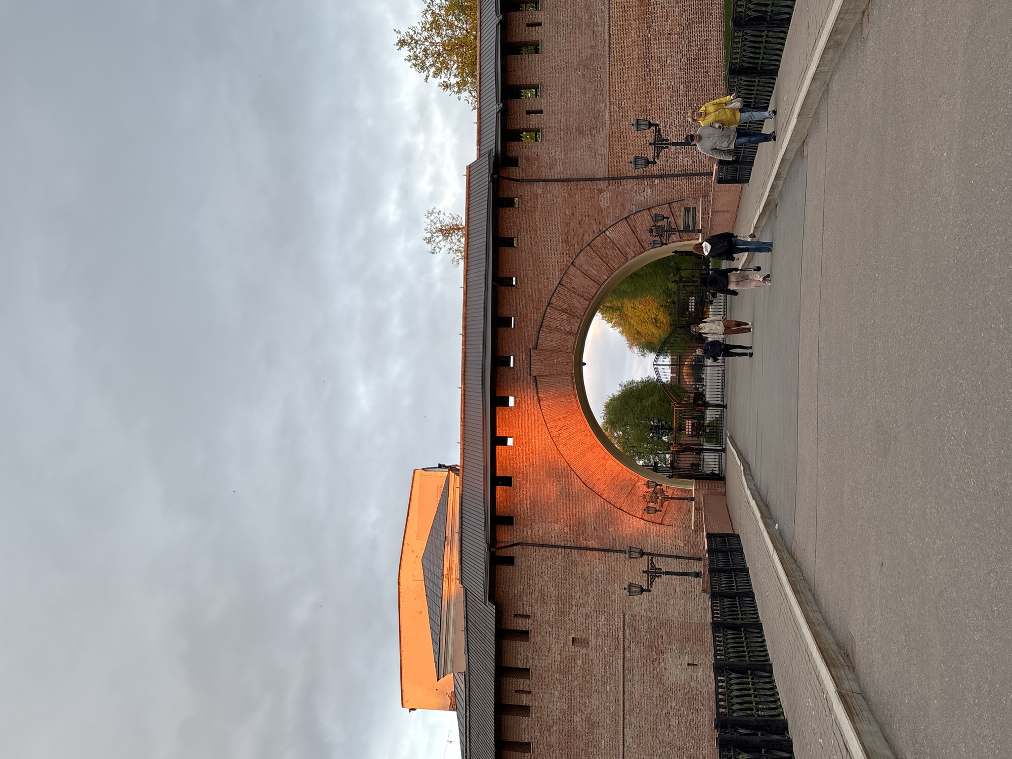 Tourist documents afternoon scenes around historic Veliky Novgorod
