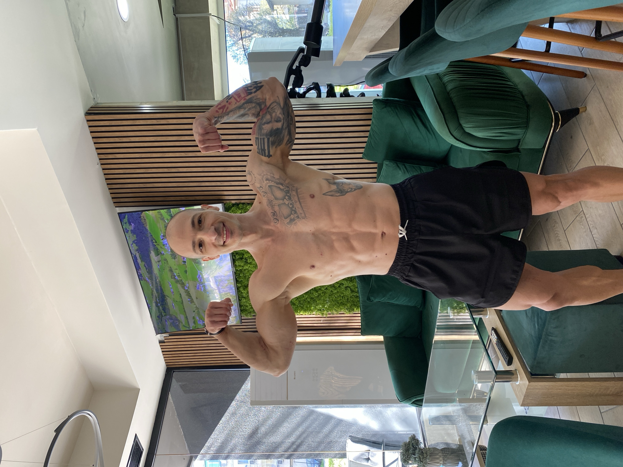 Morning gym session documented in Pleven, Bulgaria
