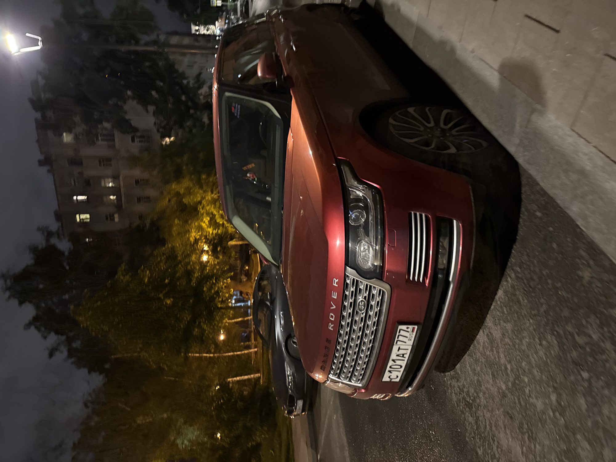 Evening street scenes documented across Moscow neighborhoods