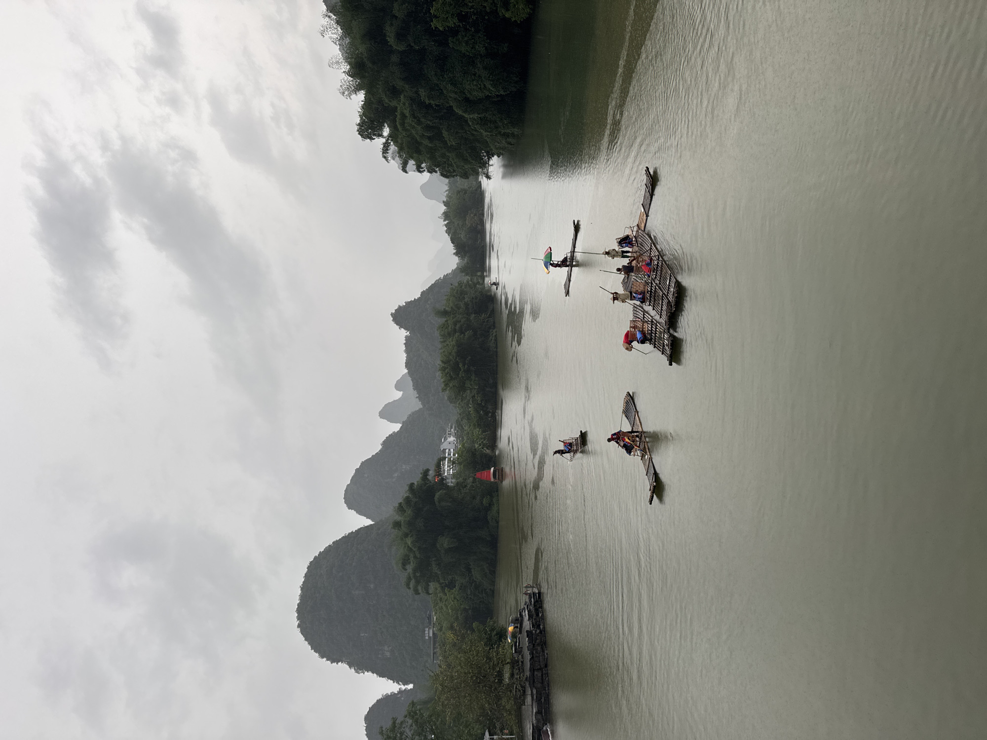 Rain and flooding disrupt daily life in Guilin tourist areas