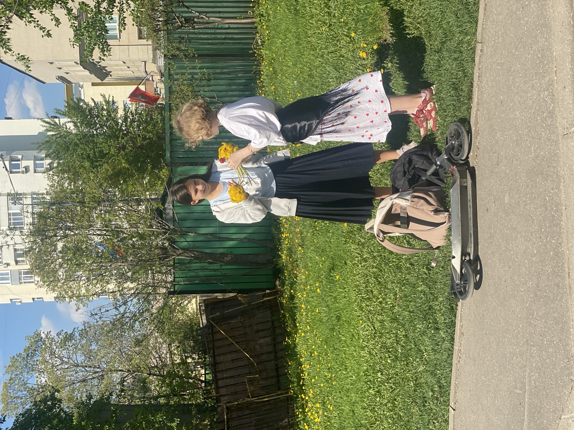 Spring scenes captured in Moscow with girls and blossoms