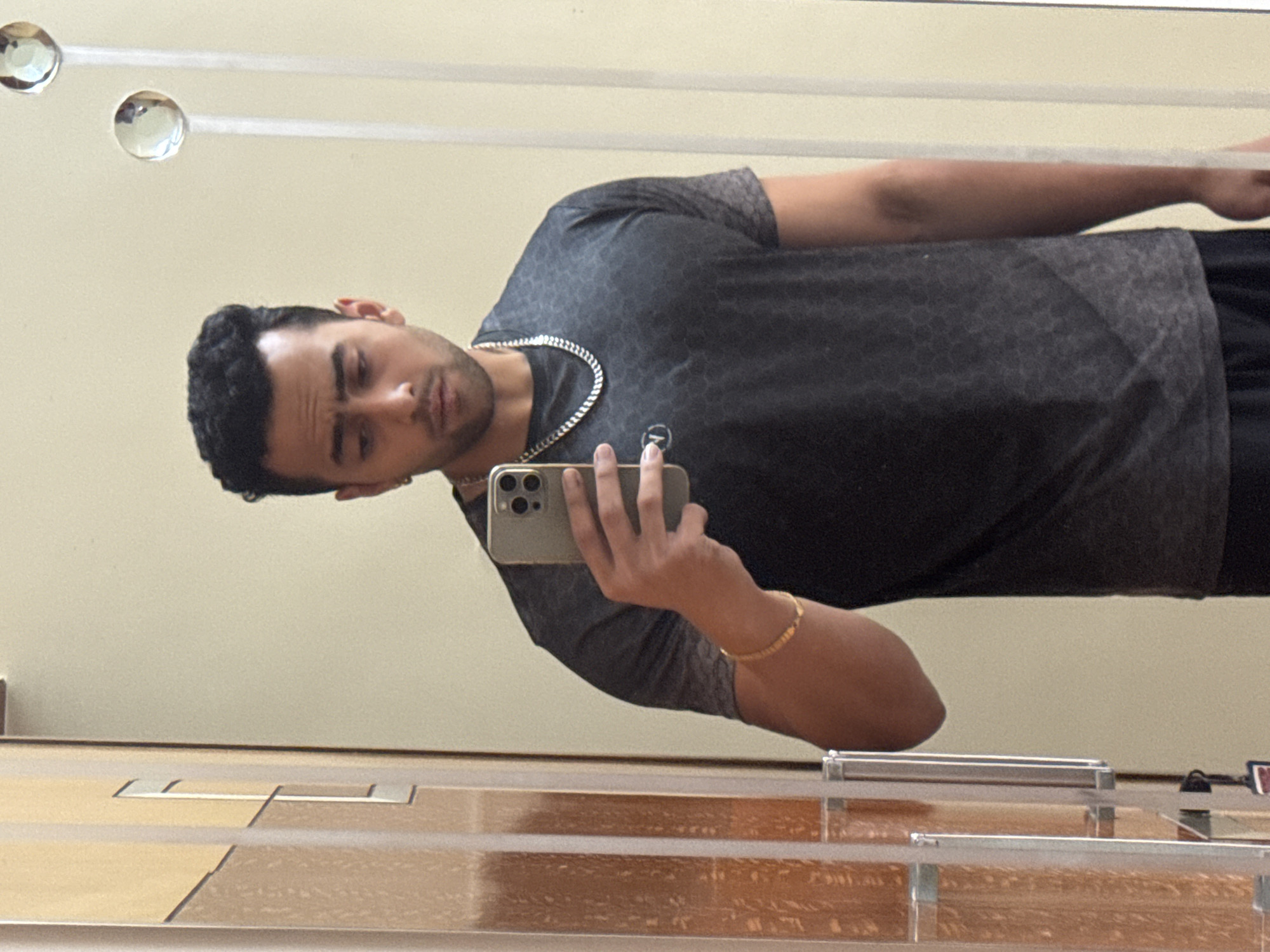 Man takes multiple mirror selfies indoors in Kolkata