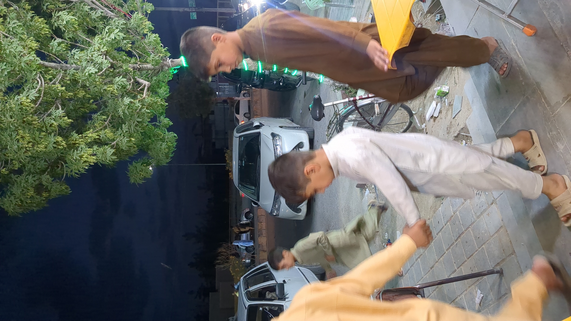 Daily life scenes captured in Quetta: exercise, dining
