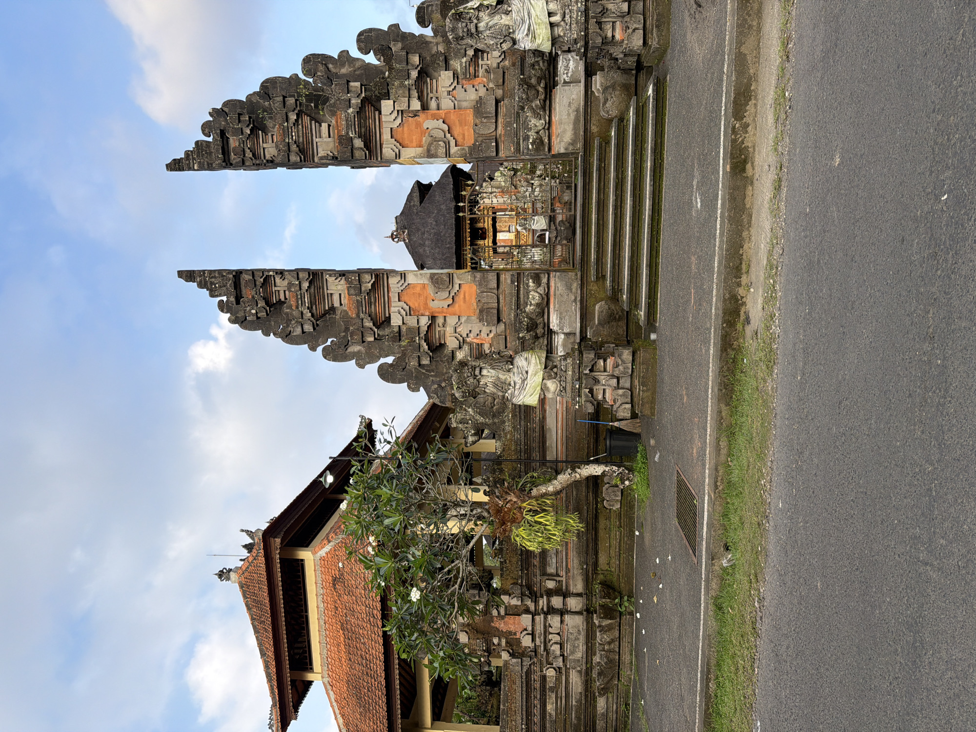 A morning moving through Bali's rice fields and temple roads