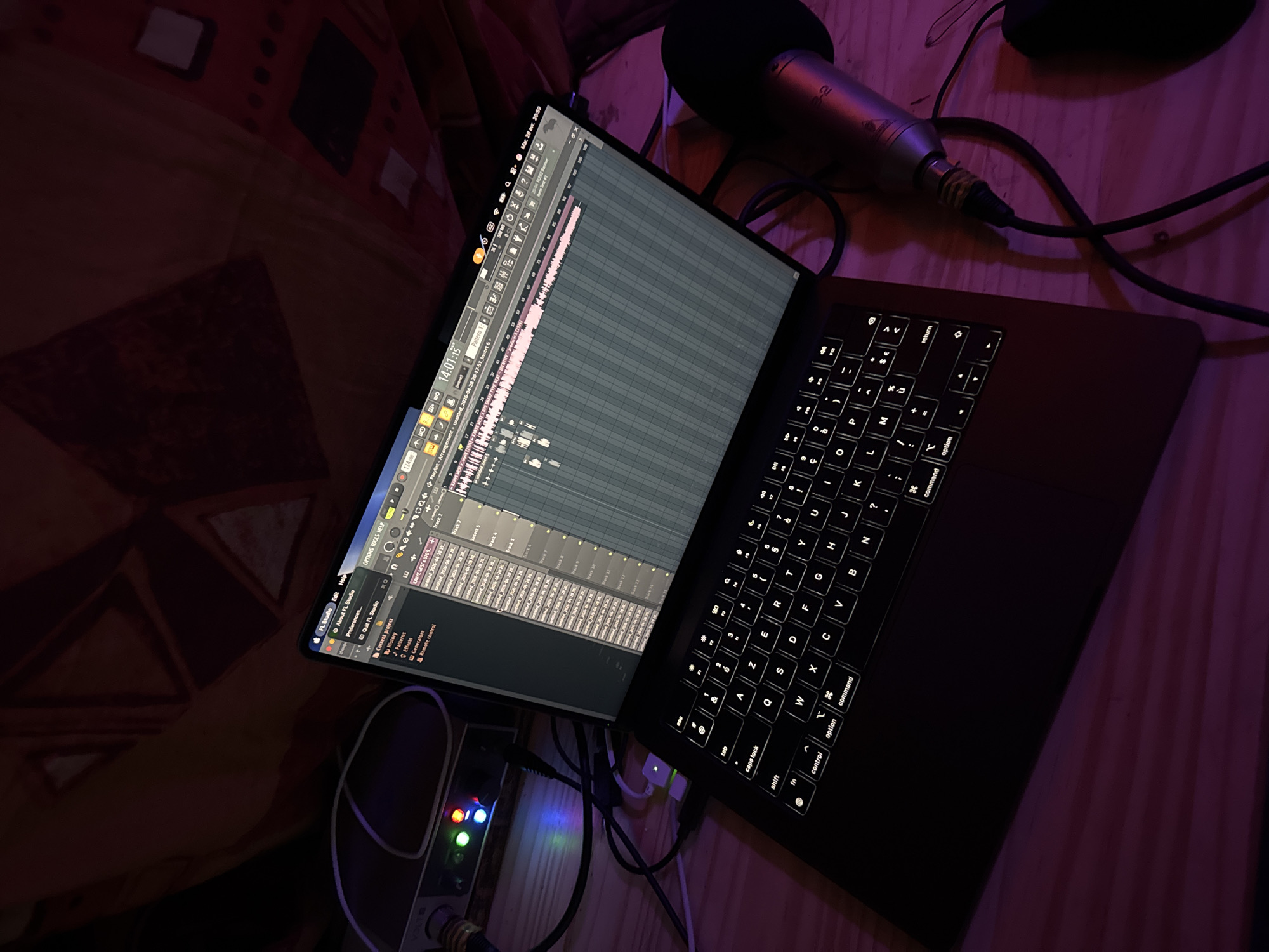 Music production setup spotted in dimly lit Orsay residence