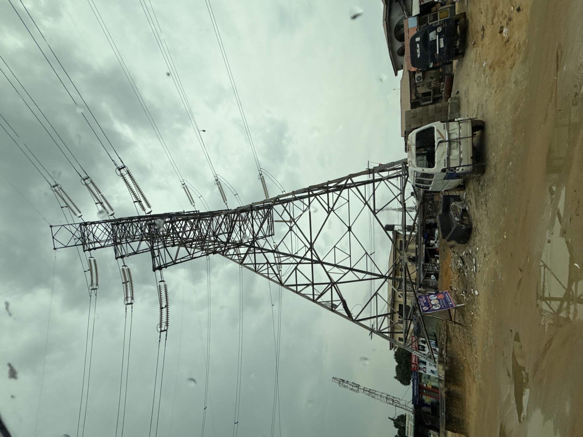 Ordinary Lagos street life documented in three-minute window