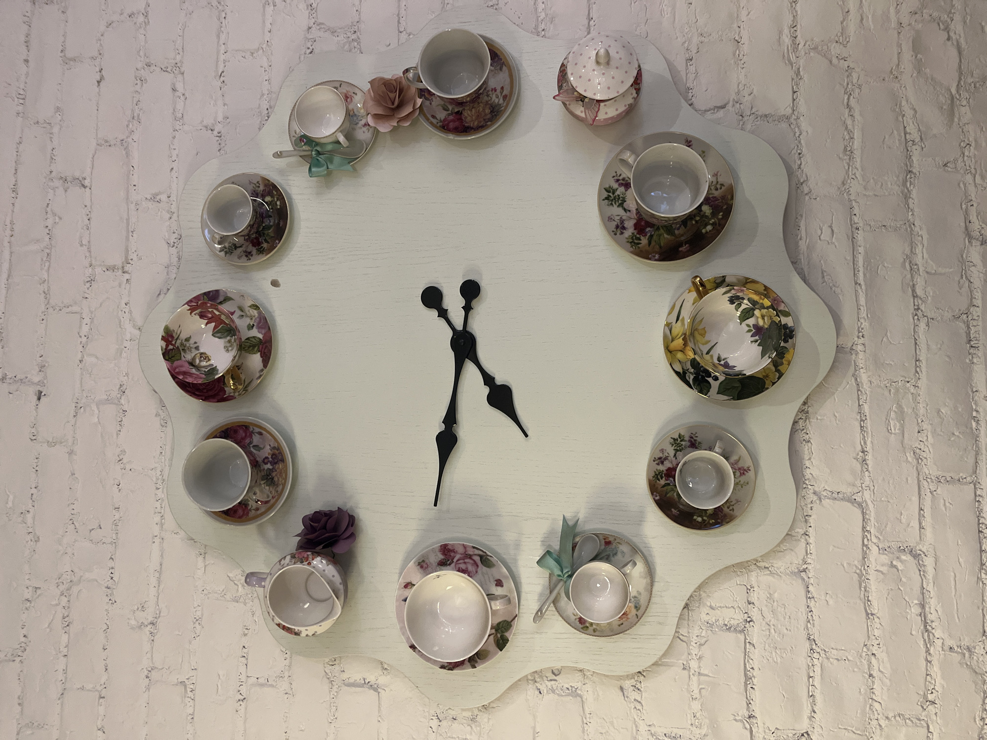 Spring afternoon stroll captures decorative displays in Varna, Bulgaria