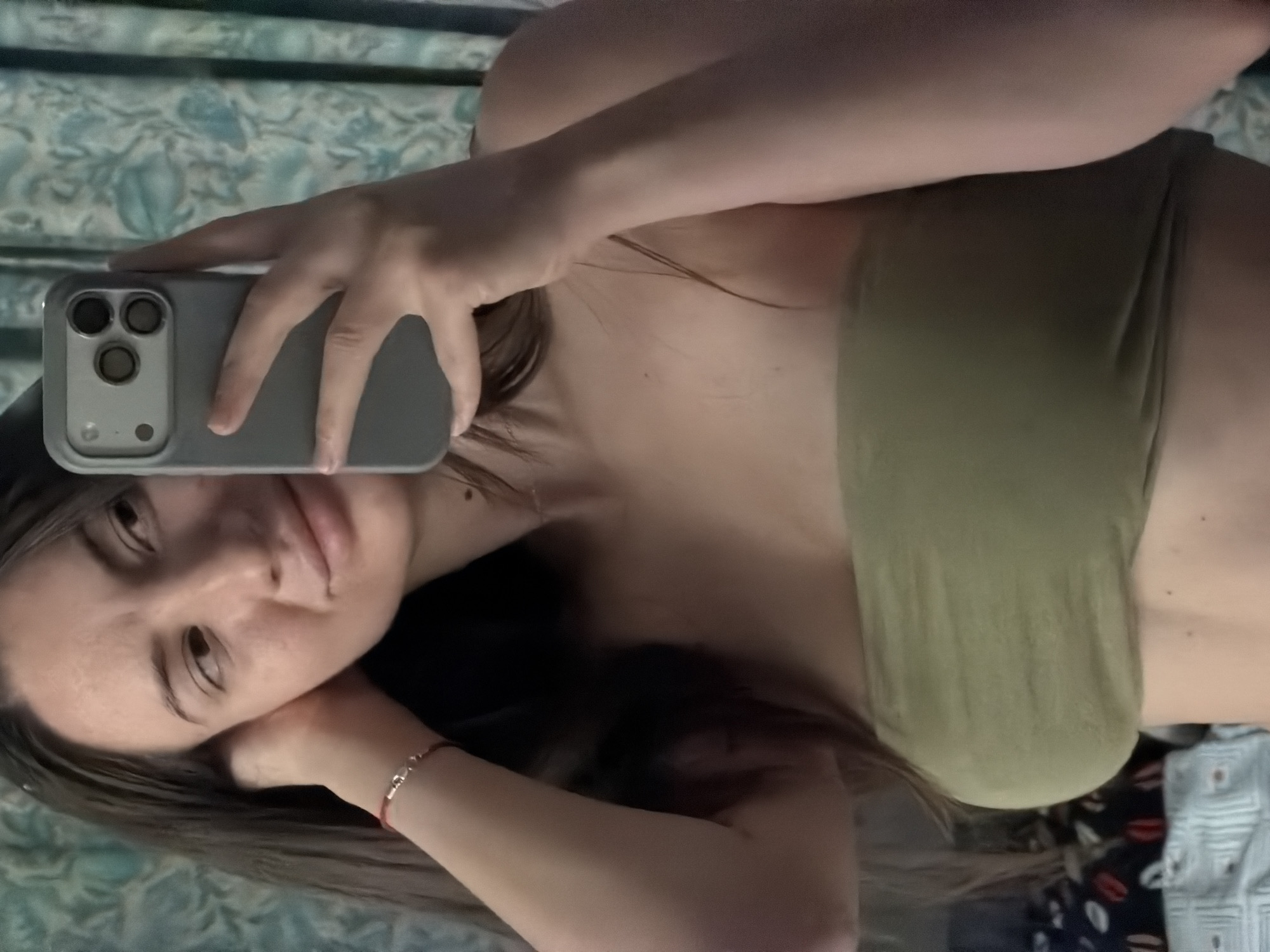 Quick selfie session in a Sharm El Sheikh room