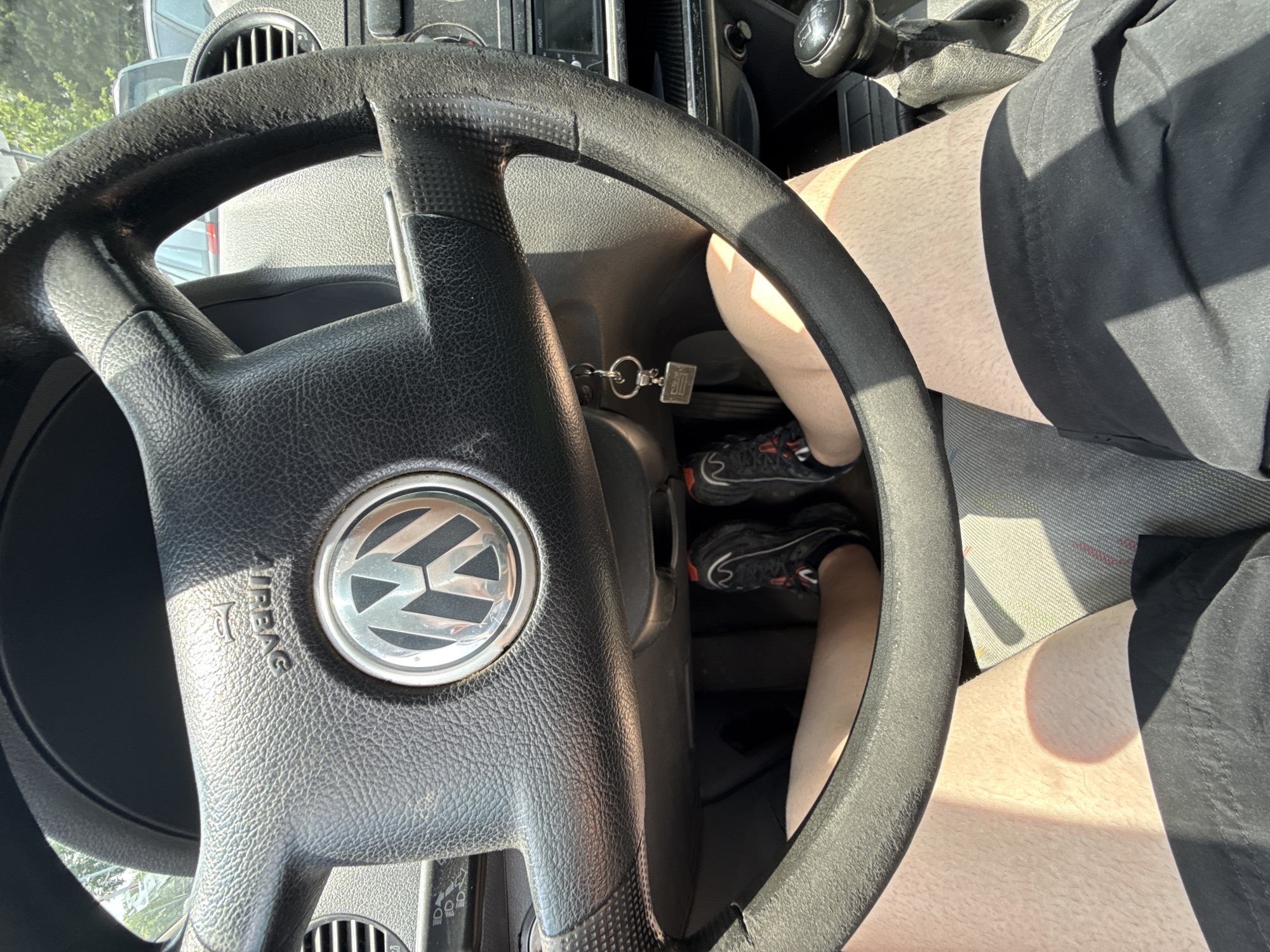 Driver documents brief parking moment in Stara Zagora, Bulgaria