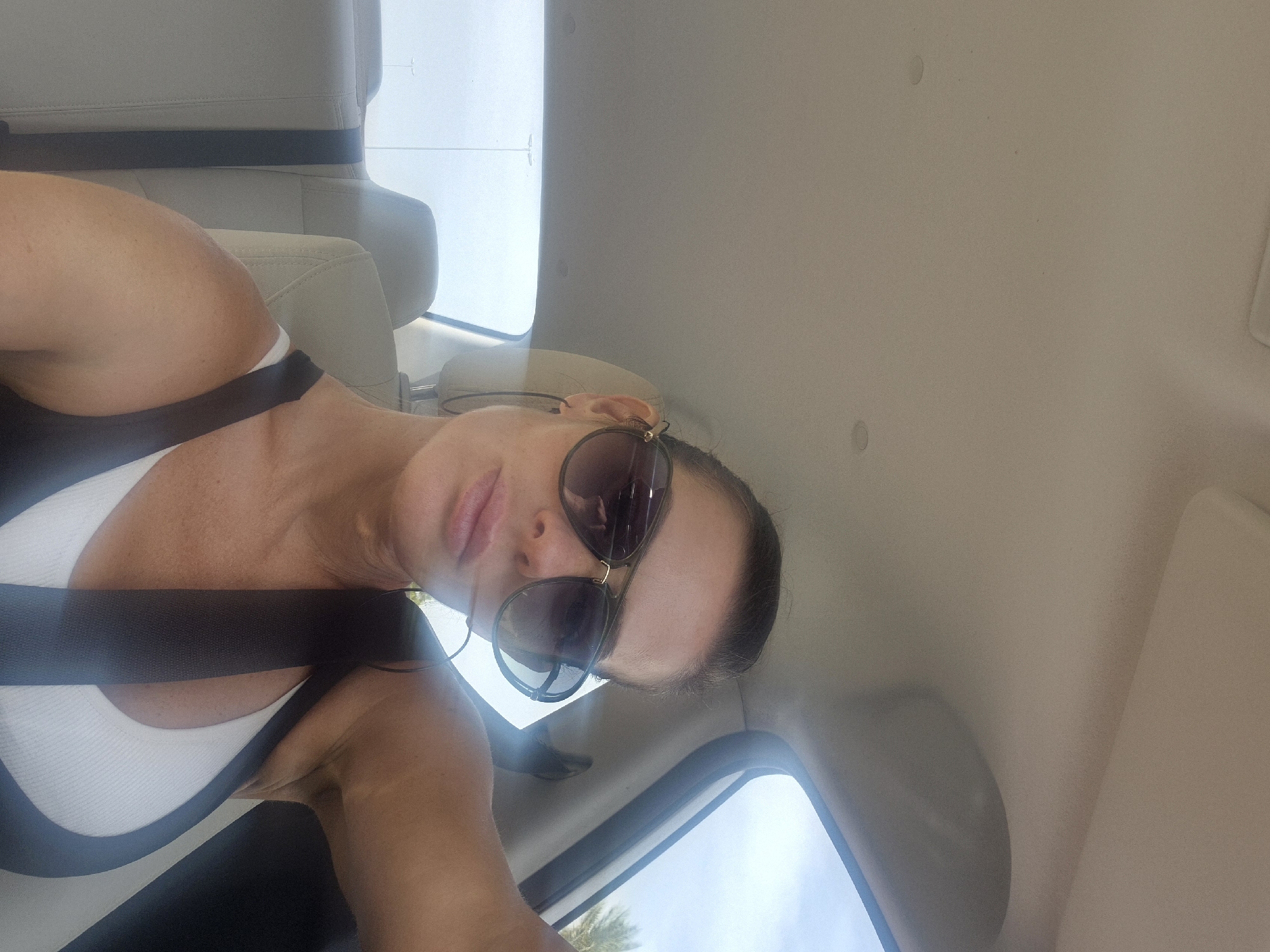 Woman observed in vehicle in Dubai early morning