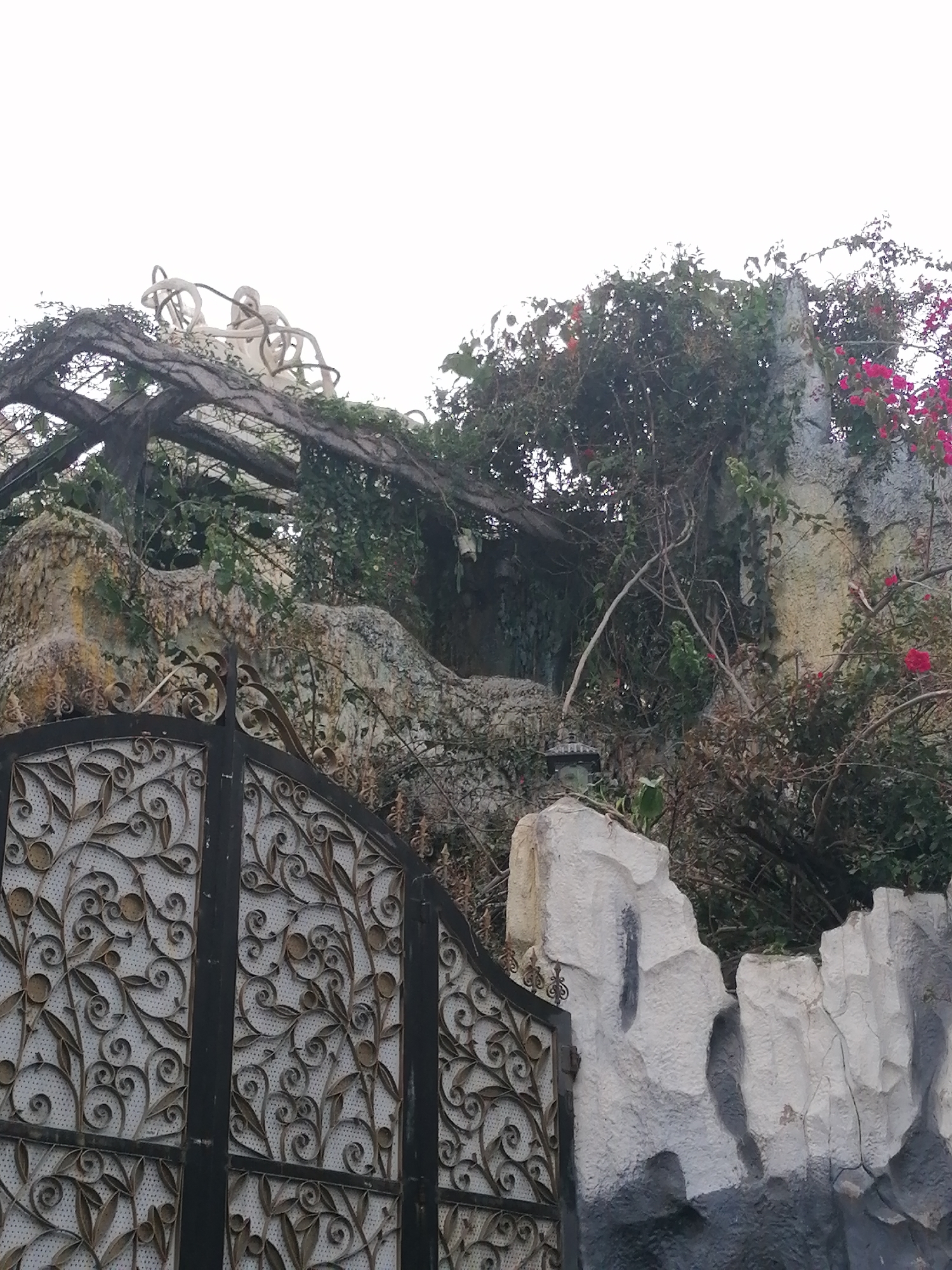 Exploring Da Lat's Crazy House and surrounding streets